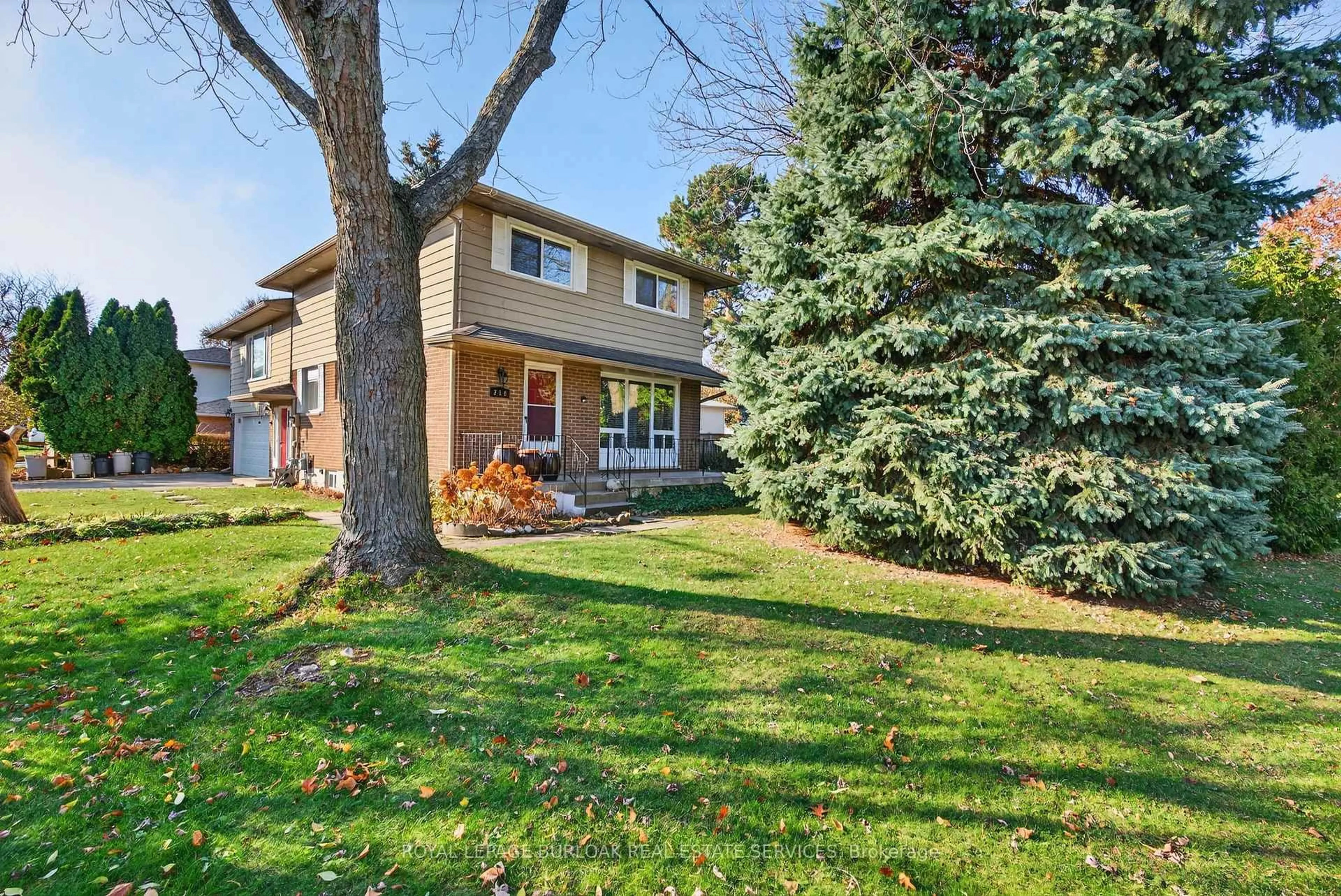 Unknown for 214 Vance Dr, Oakville Ontario L6L 3L1