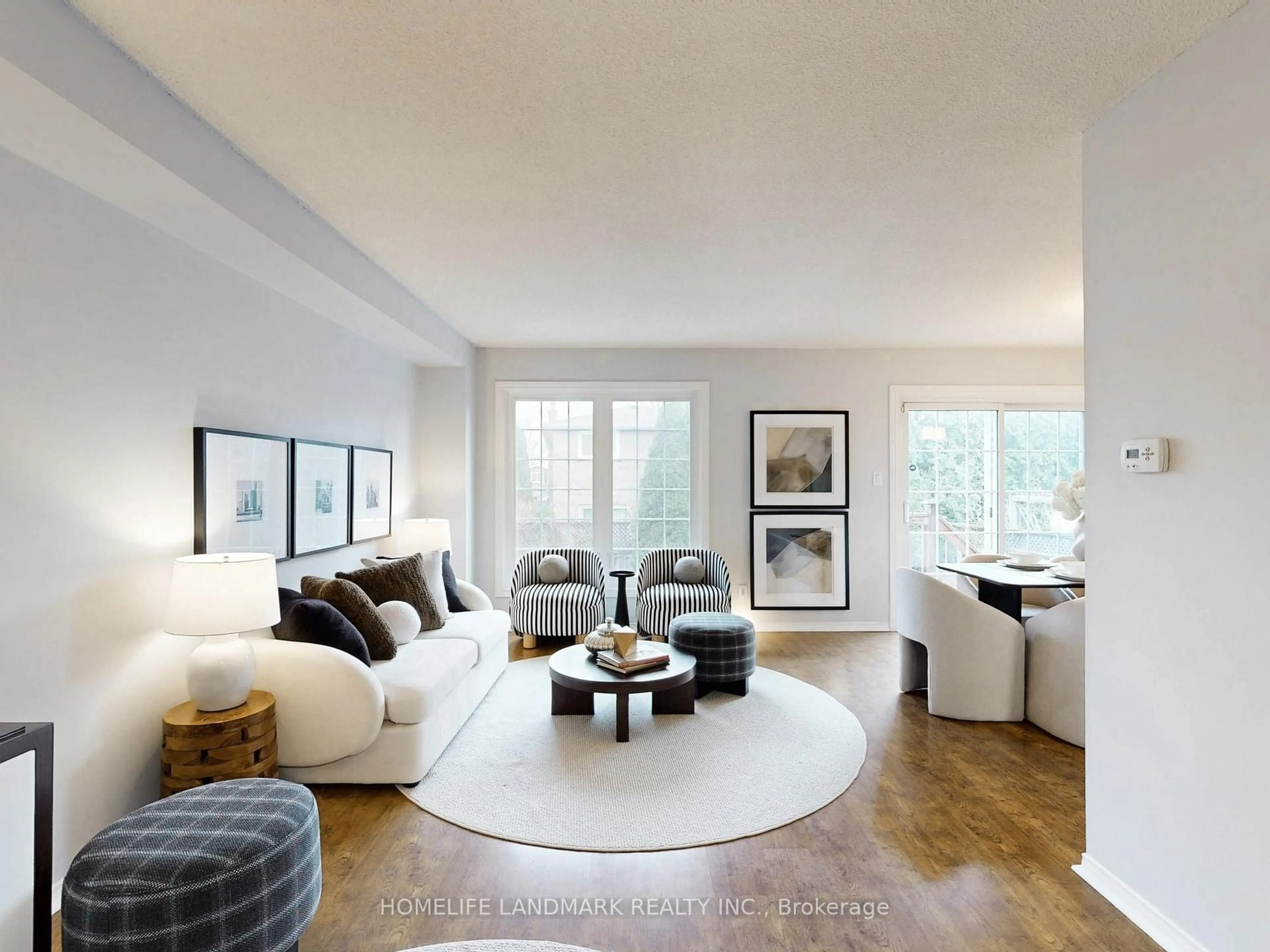 Living room with furniture, unknown for 338 Parkridge Cres, Oakville Ontario L6M 1B1