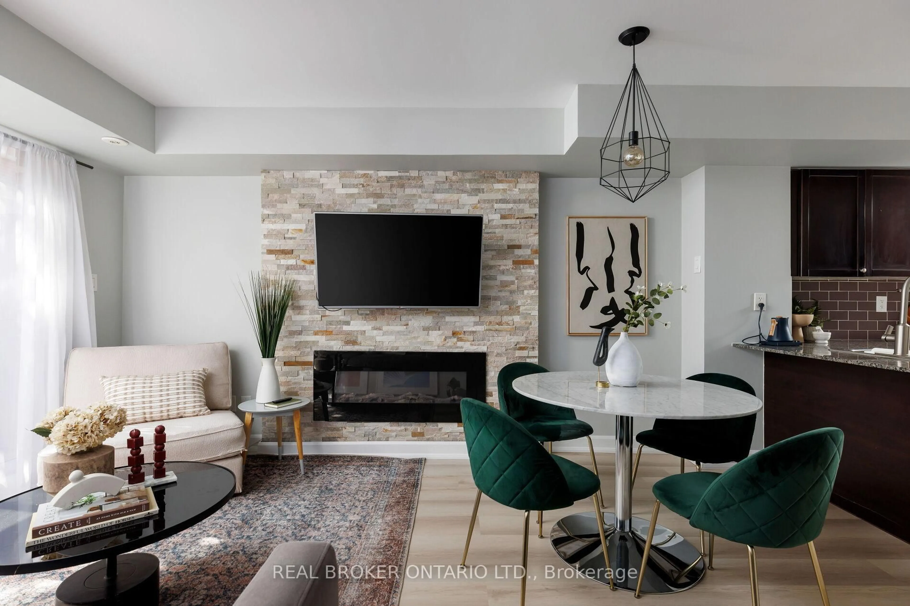 Living room with furniture, unknown for 35 Elsie Lane #146, Toronto Ontario M6P 3N3