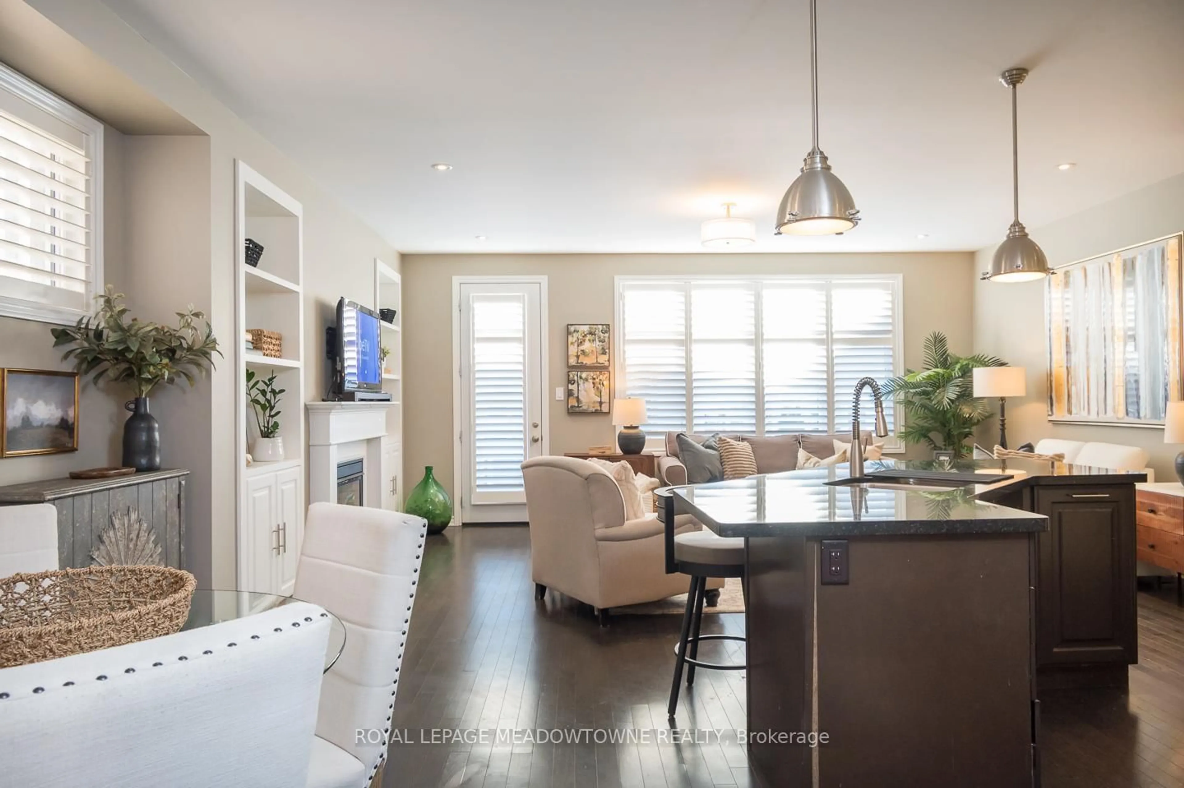 Open concept kitchen, unknown for 485 Pringle Ave #20, Milton Ontario L9T 8A9