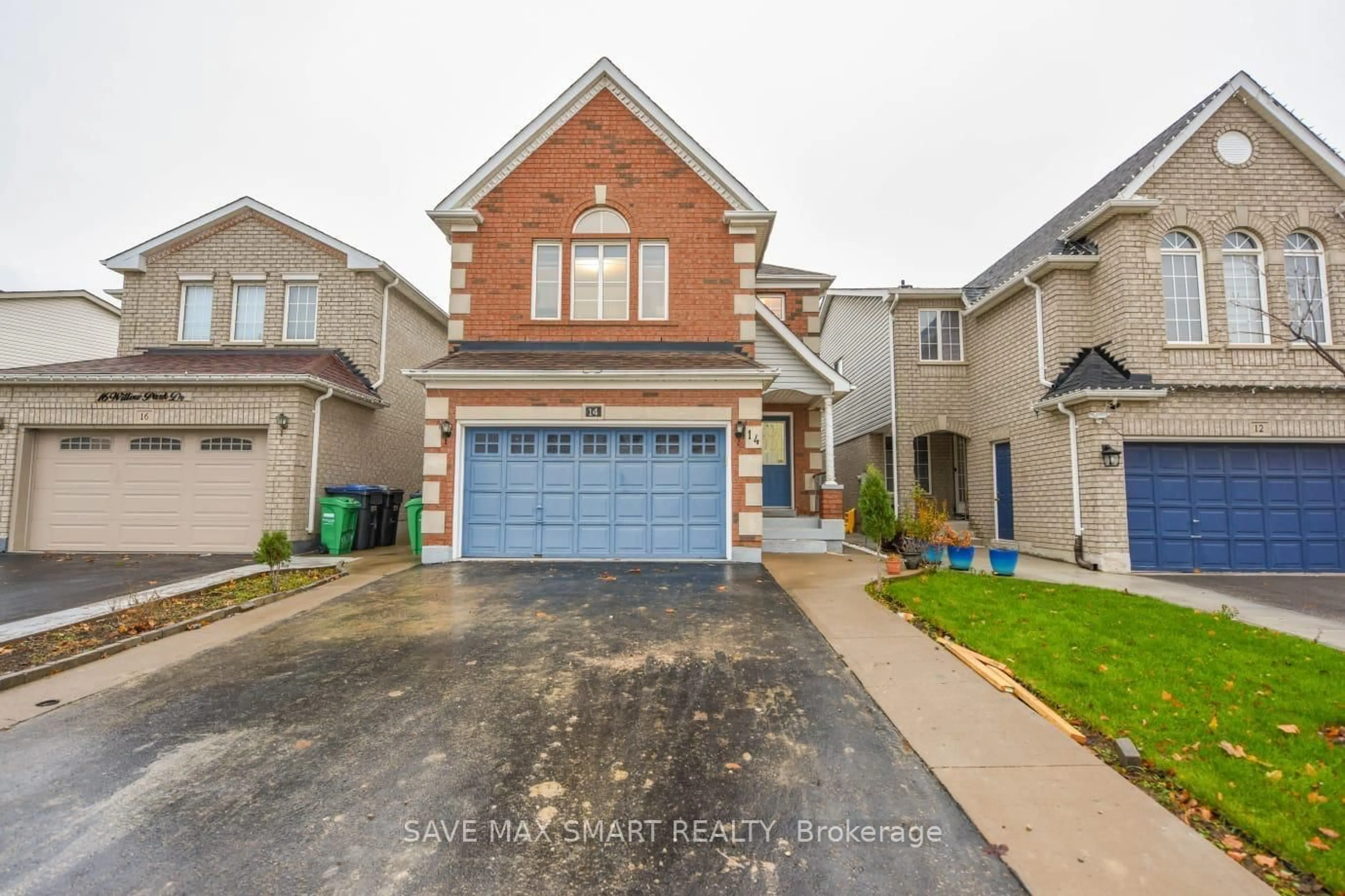 Home with brick exterior material, street for 14 Willow Park Dr, Brampton Ontario L6R 2M9