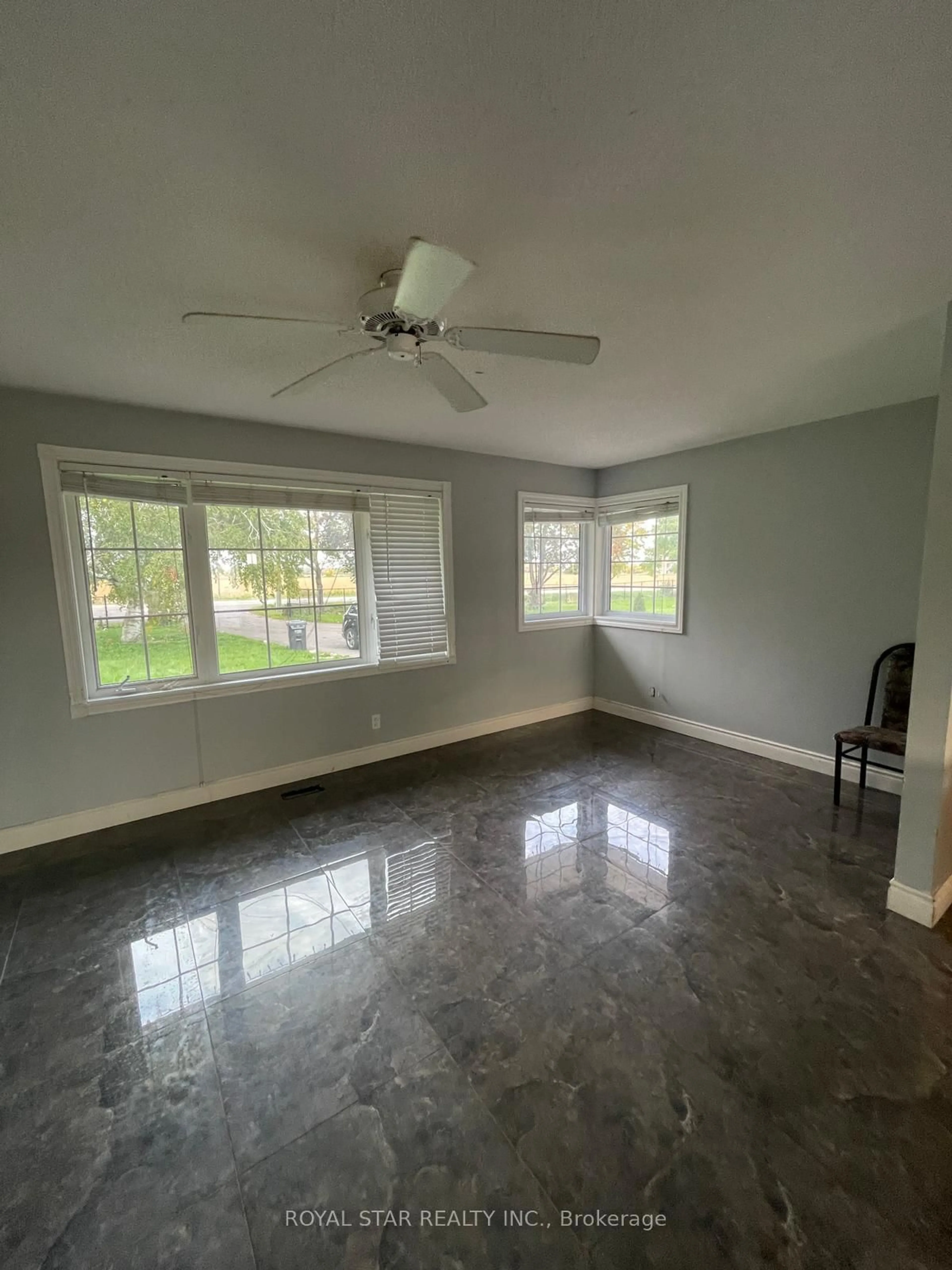 A pic of a room for 12788 McLaughlin Rd, Caledon Ontario L7C 2A1