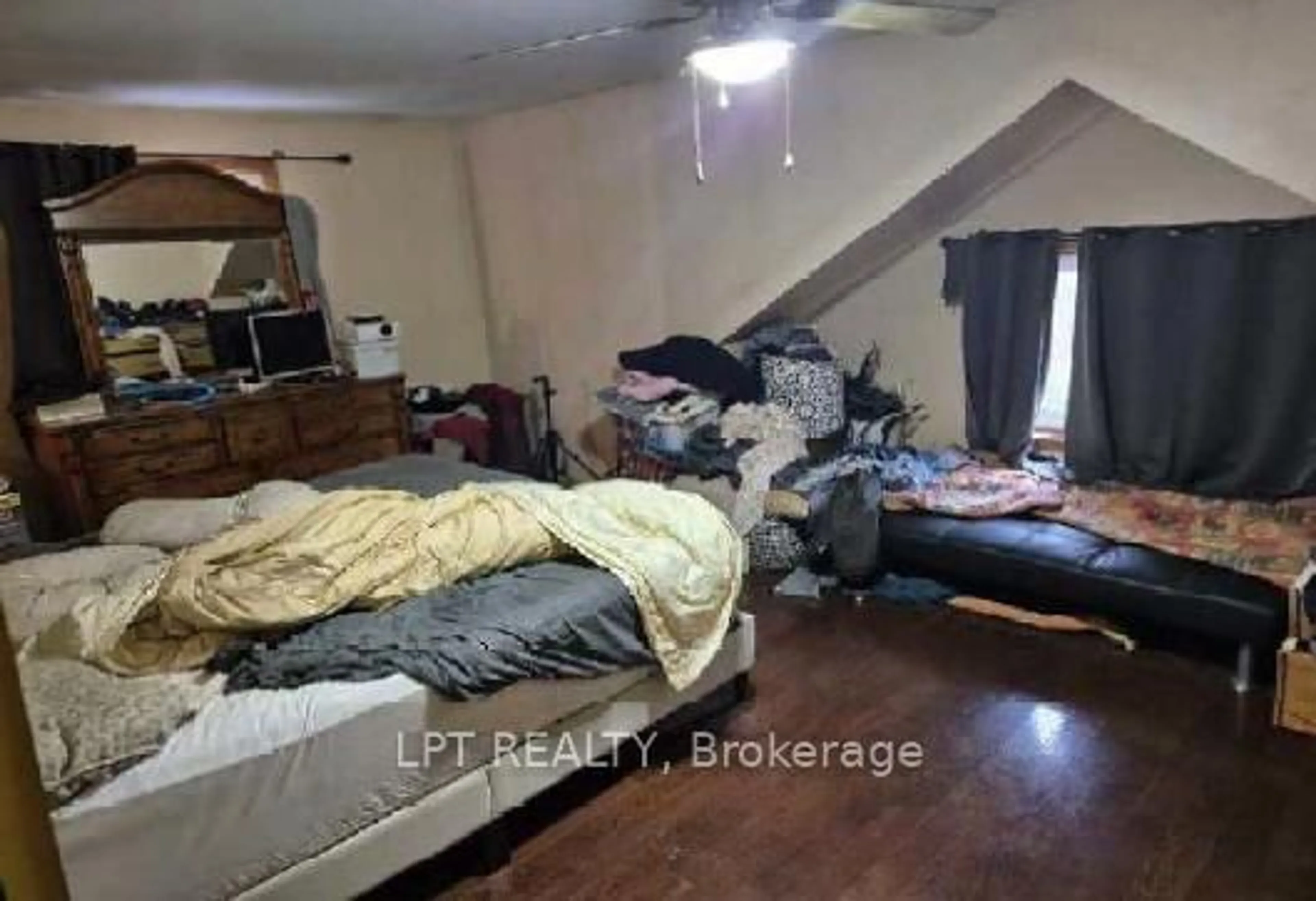 A pic of a room for 3 Raymore Dr, Toronto Ontario M9P 1W6