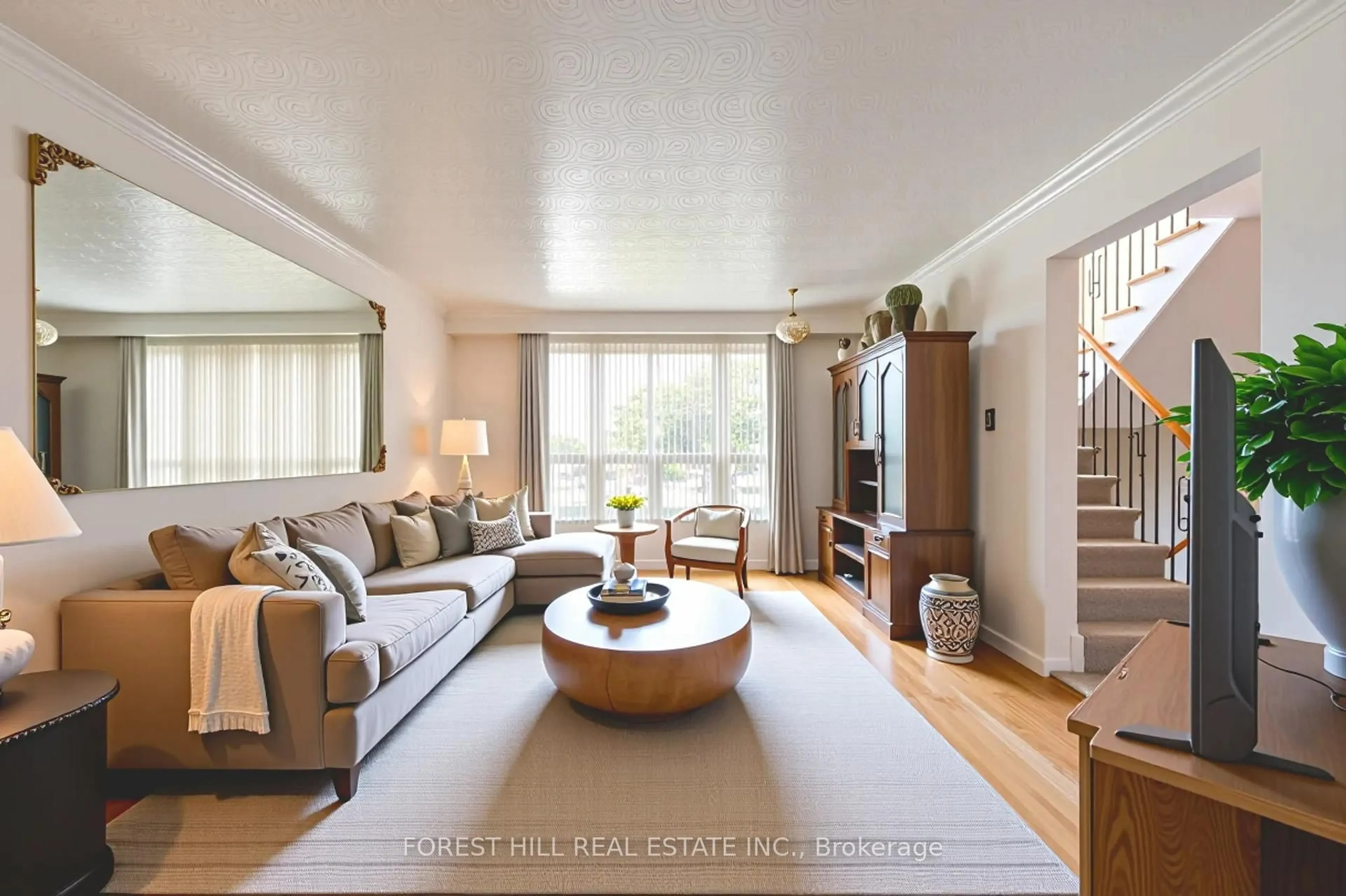 Living room with furniture, unknown for 73 Talent Cres, Toronto Ontario M9M 2N5