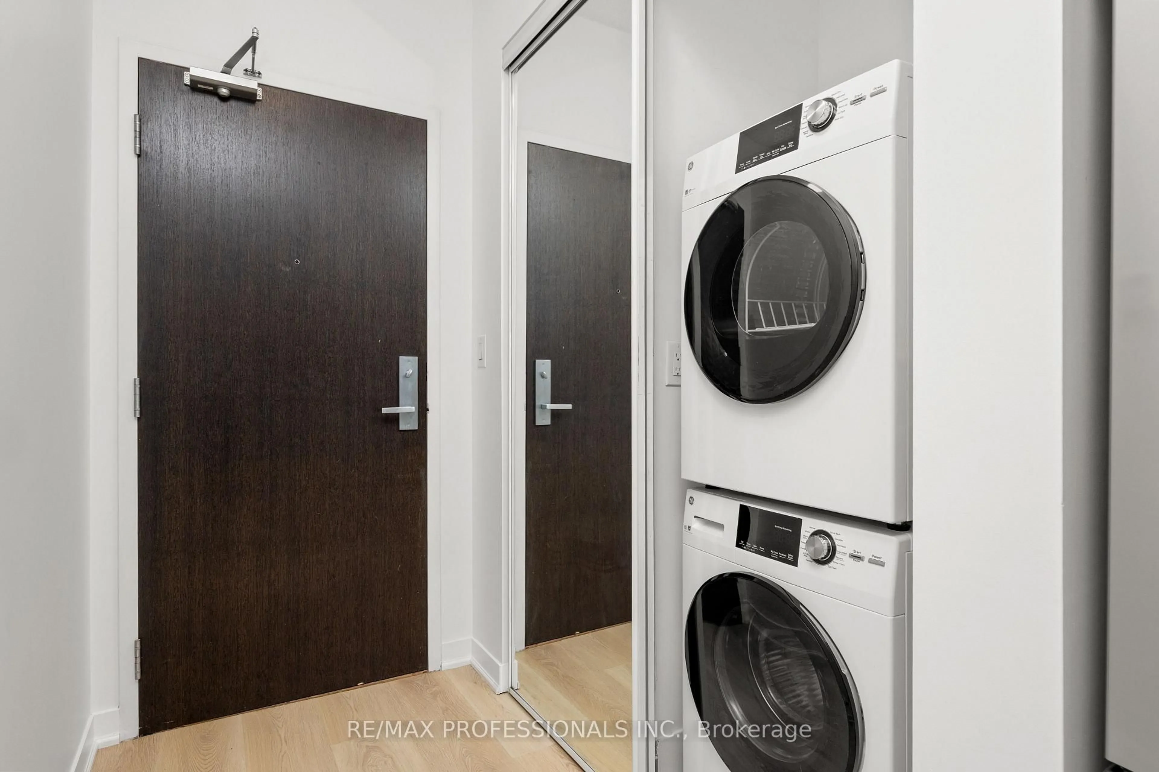 Laundry room for 165 Legion Rd #1434, Toronto Ontario M8Y 0B3