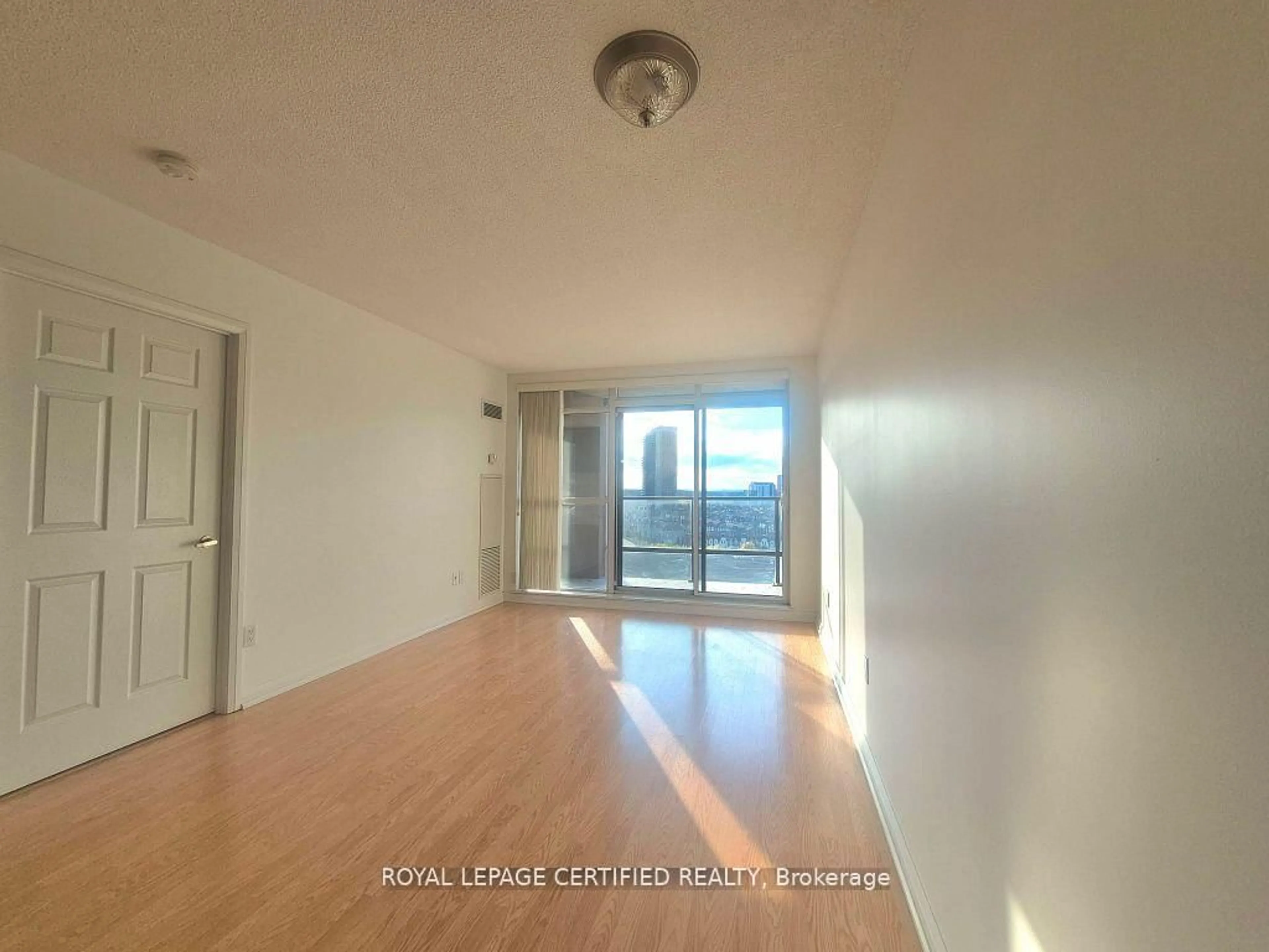 A pic of a room for 220 Forum Dr #1506, Mississauga Ontario L4Z 4K1