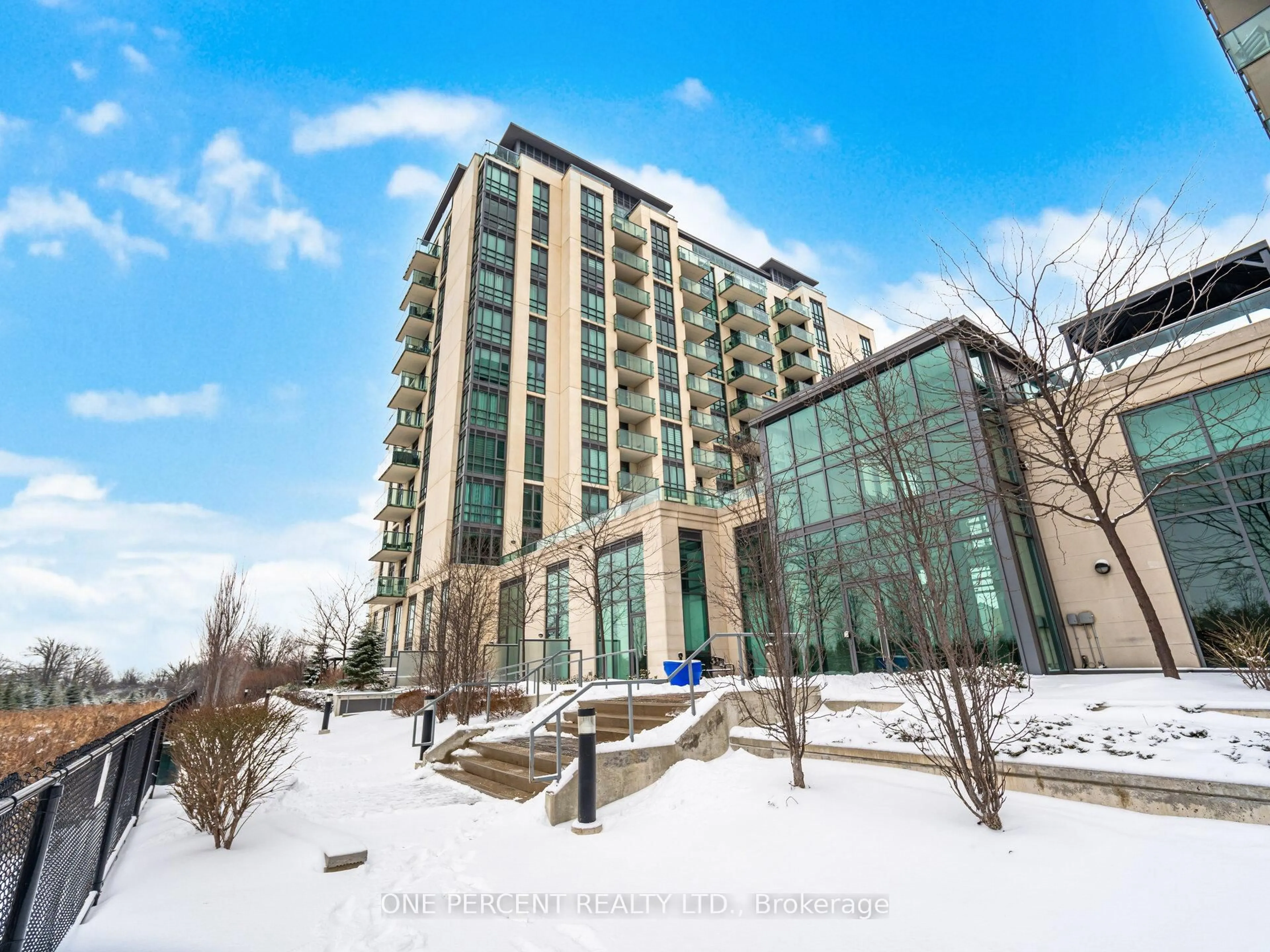 Indoor foyer for 65 Yorkland Blvd #811, Brampton Ontario L6P 4M5