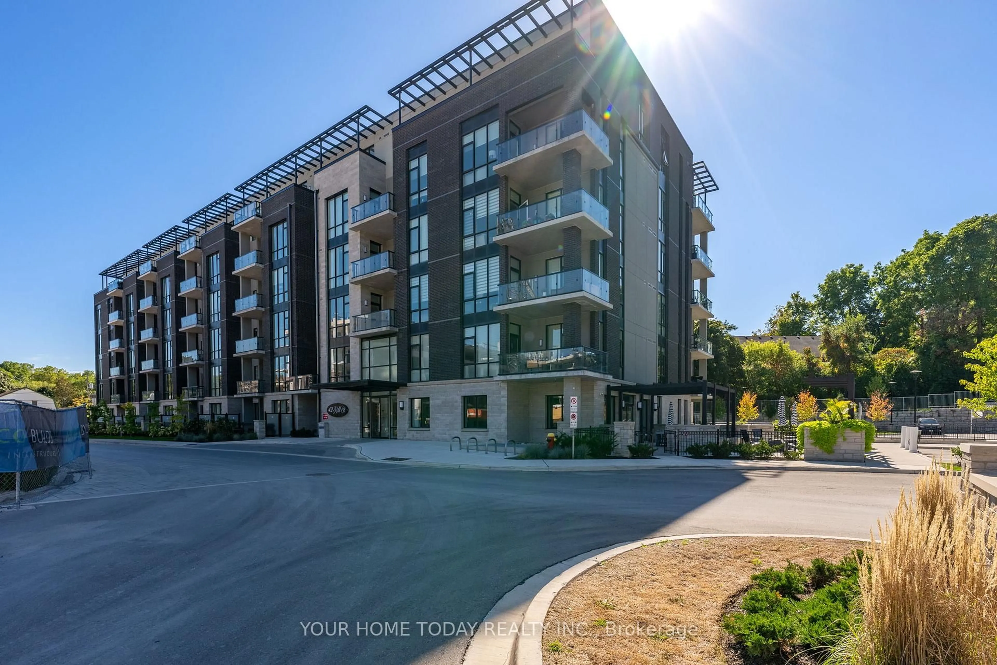 Unknown for 42 Mill St #610, Halton Hills Ontario L7G 0P9