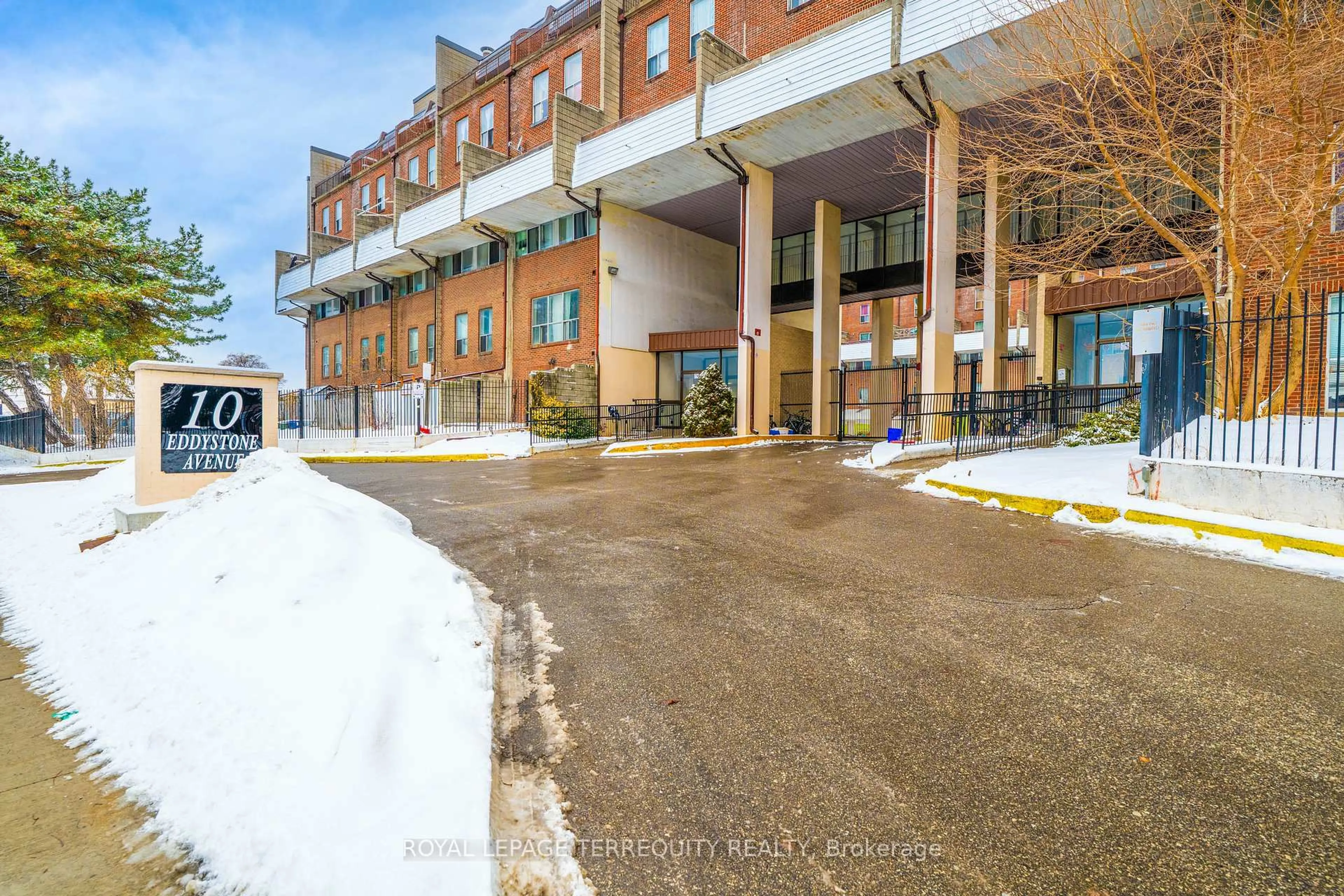 Unknown for 10 Eddystone Ave #224, Toronto Ontario M3N 2T2