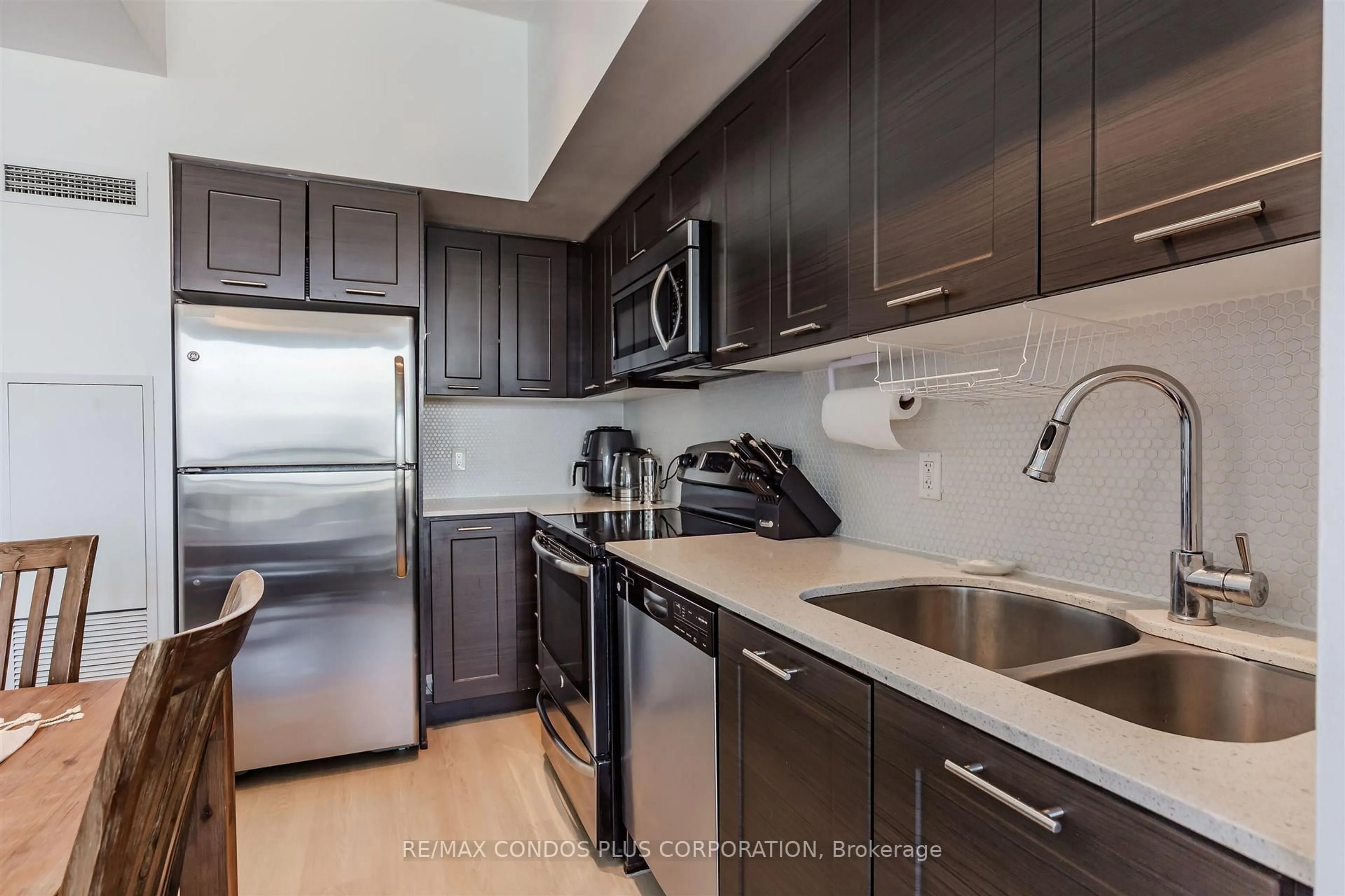 Standard kitchen, unknown for 2220 Lake Shore Blvd #2706, Toronto Ontario M8V 1A4