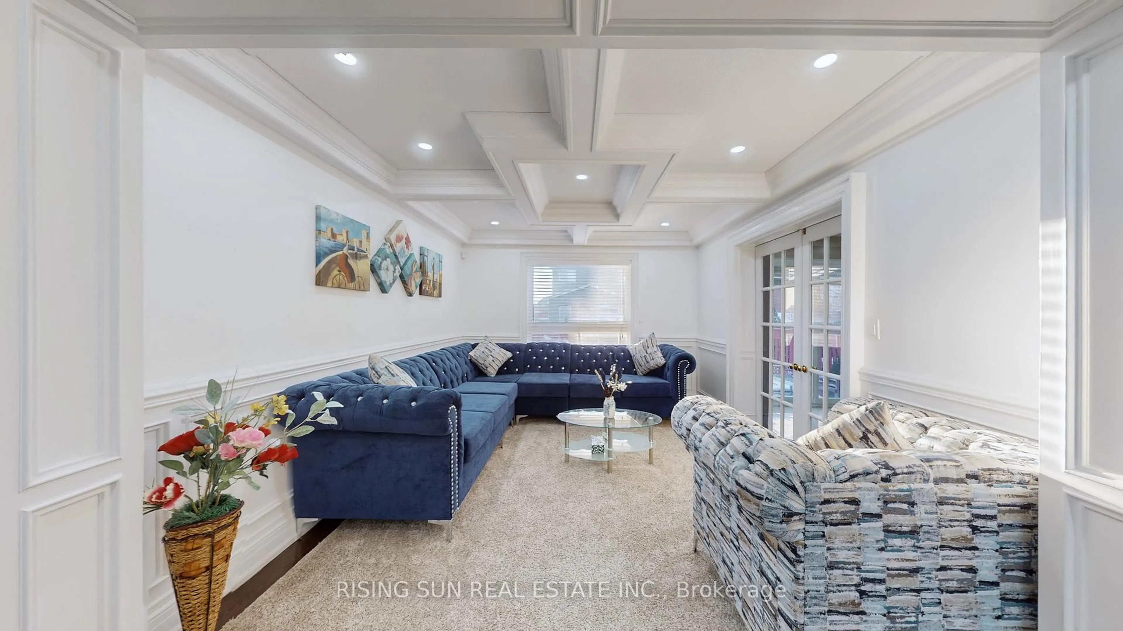 Living room with furniture, ceramic/tile floor for 20 Bramoak Cres, Brampton Ontario L7A 1T7