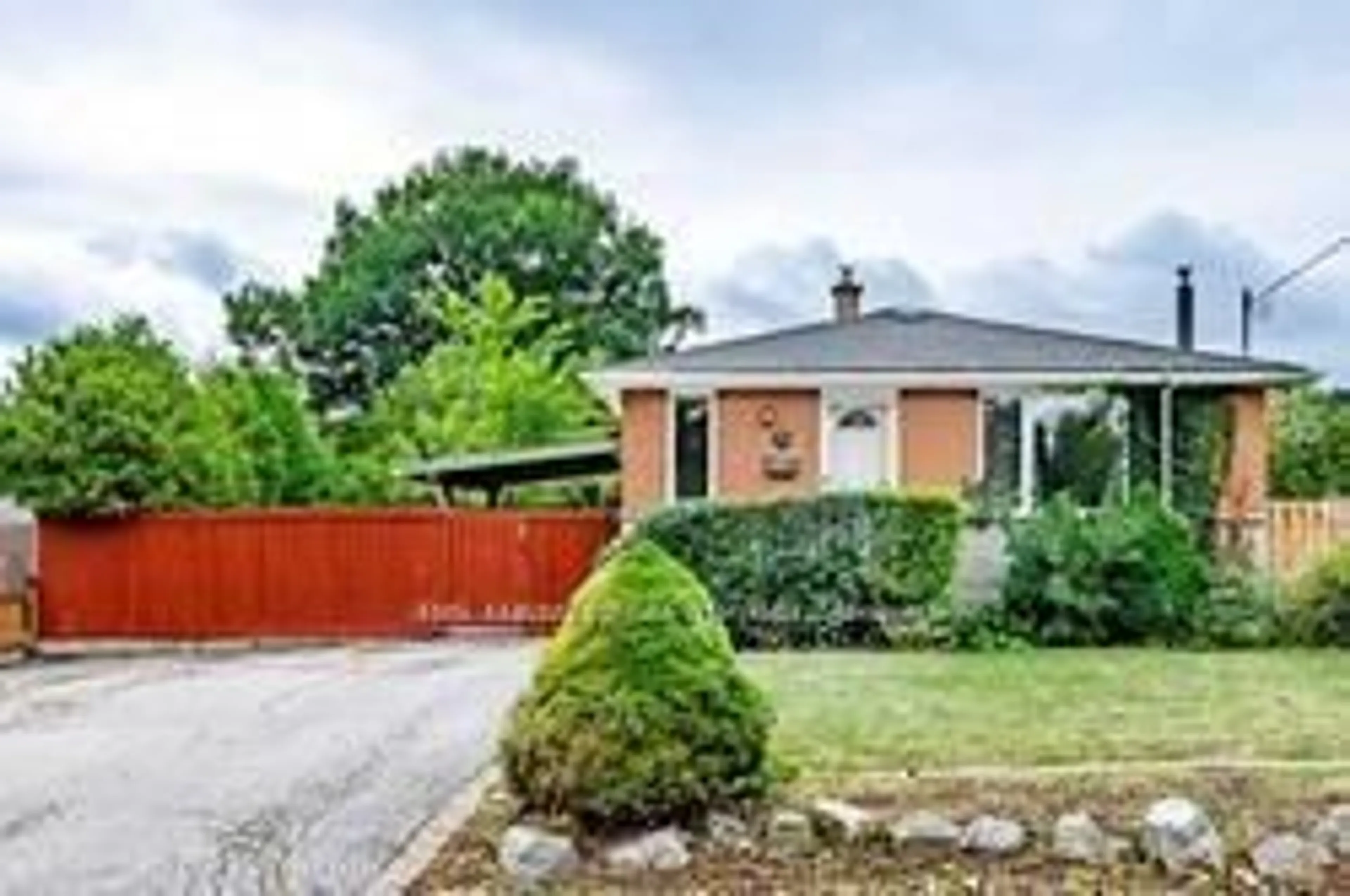 Home with brick exterior material, street for 224 Hampton Heath Rd, Burlington Ontario L7L 4P3