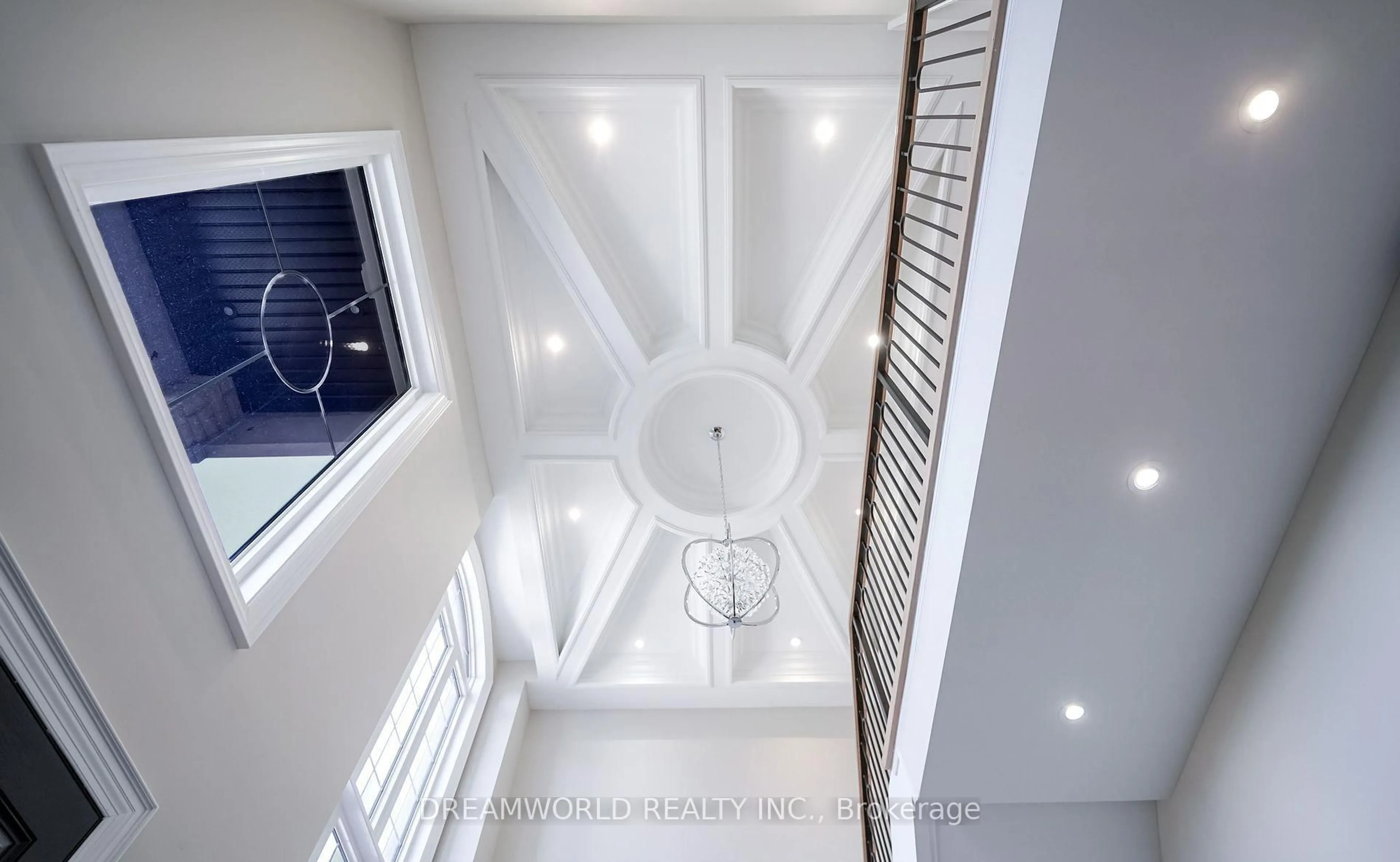 Unknown for 43 William Cragg Dr, Toronto Ontario M3M 1T8