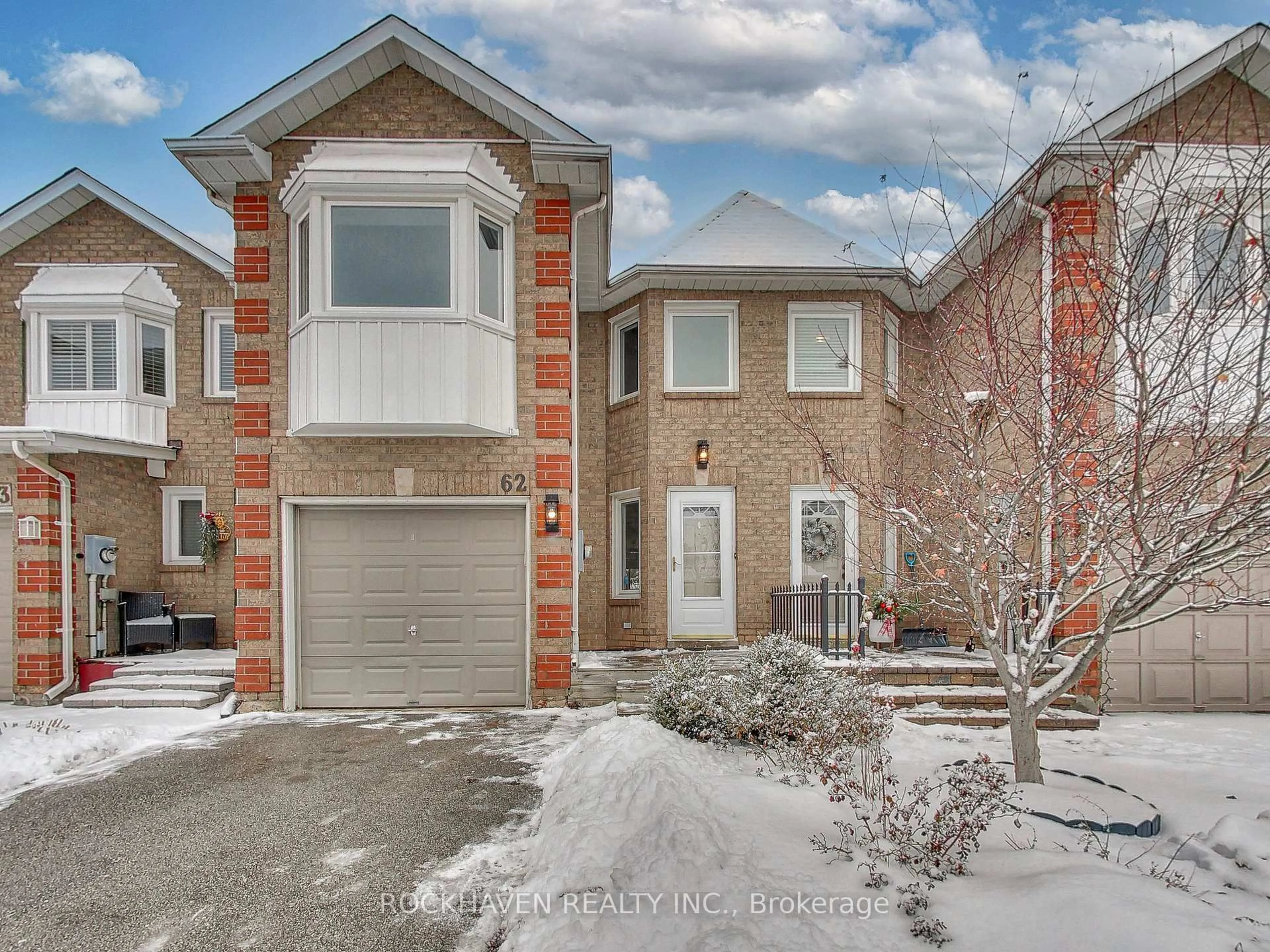 Home with brick exterior material, street for 2350 Grand Ravine Dr #62, Oakville Ontario L6H 6E2