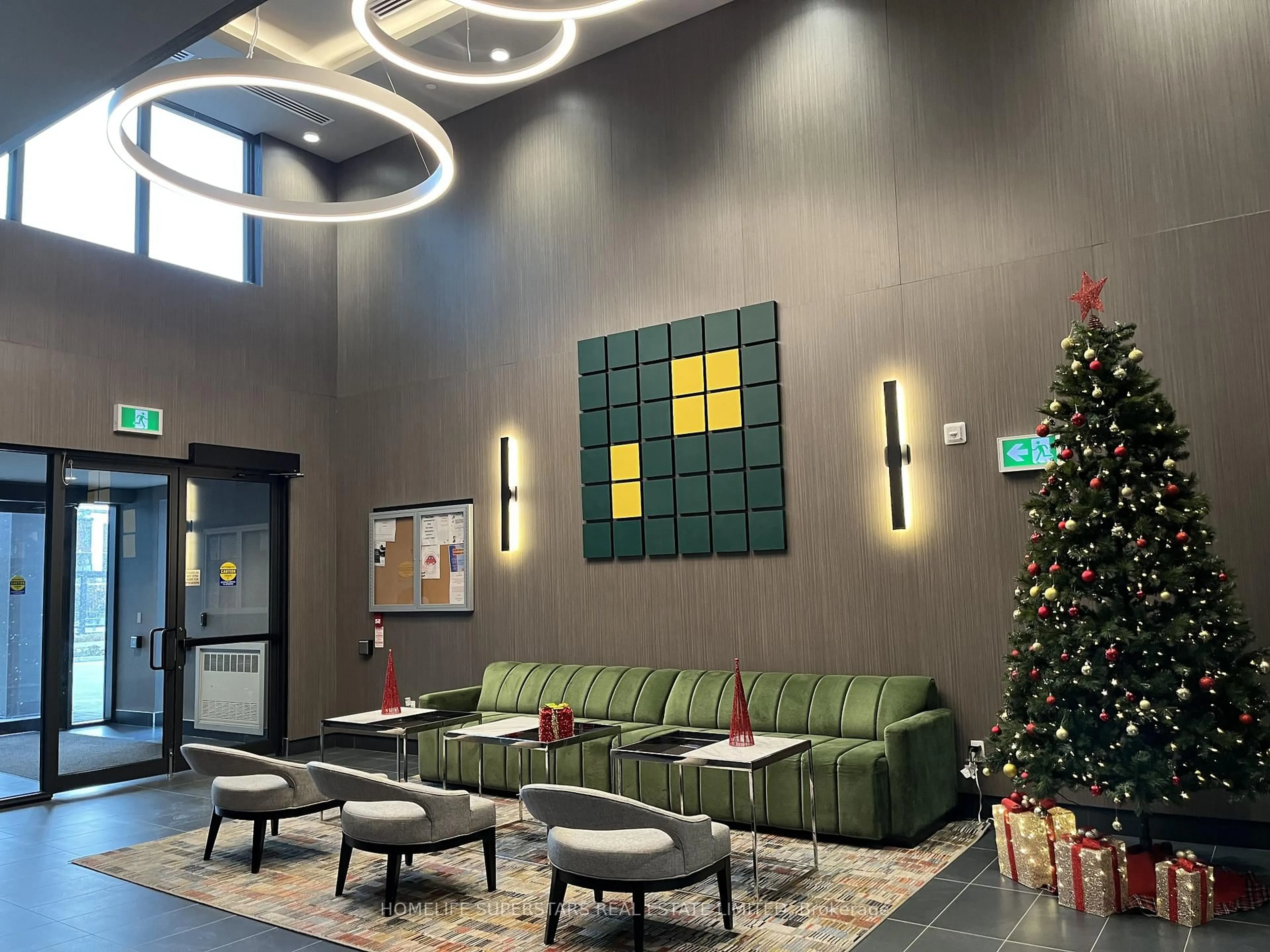 Lobby for 95 Dundas St #204, Oakville Ontario L6M 5N4