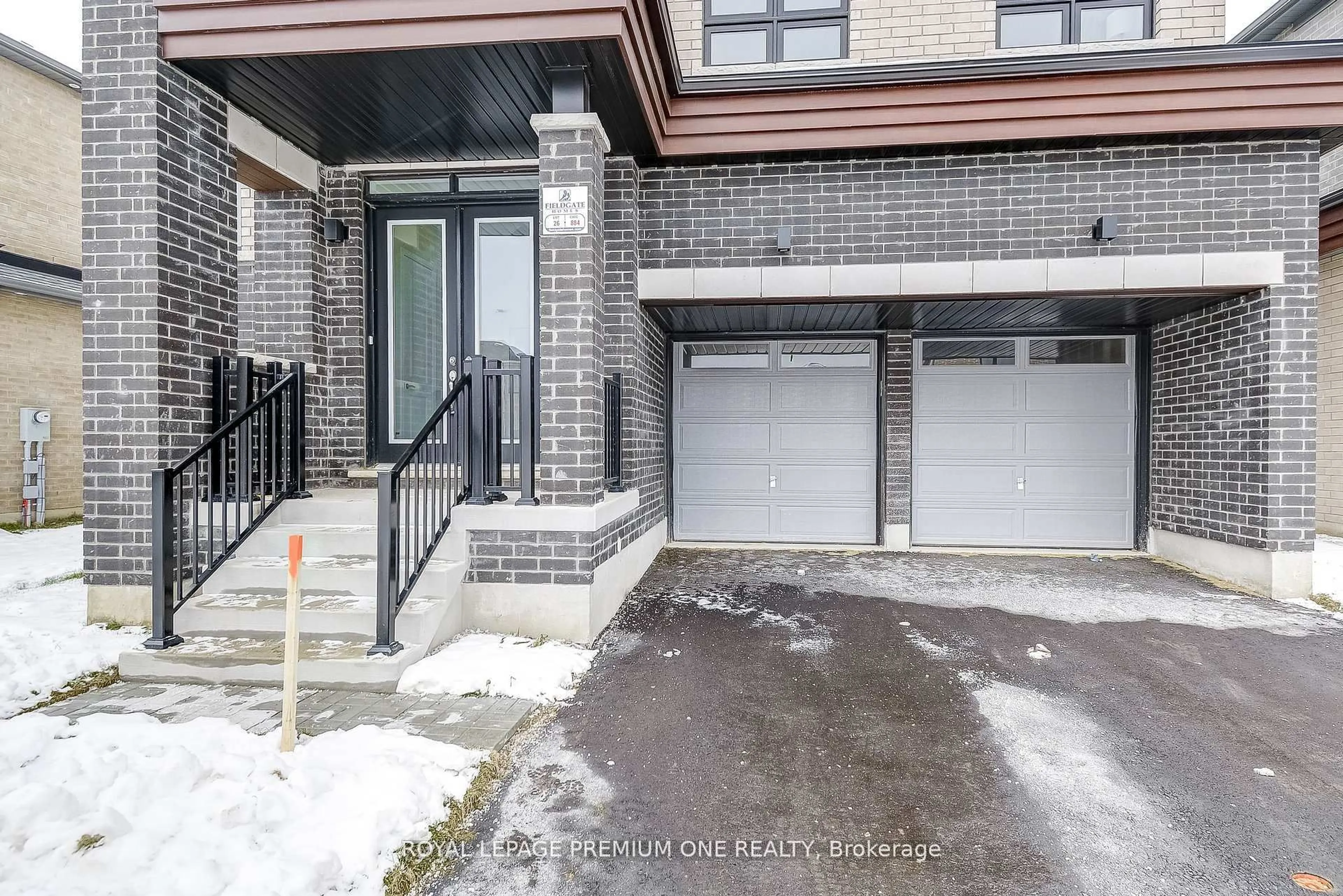 Unknown for 884 Plum Pl, Milton Ontario L9T 7E7