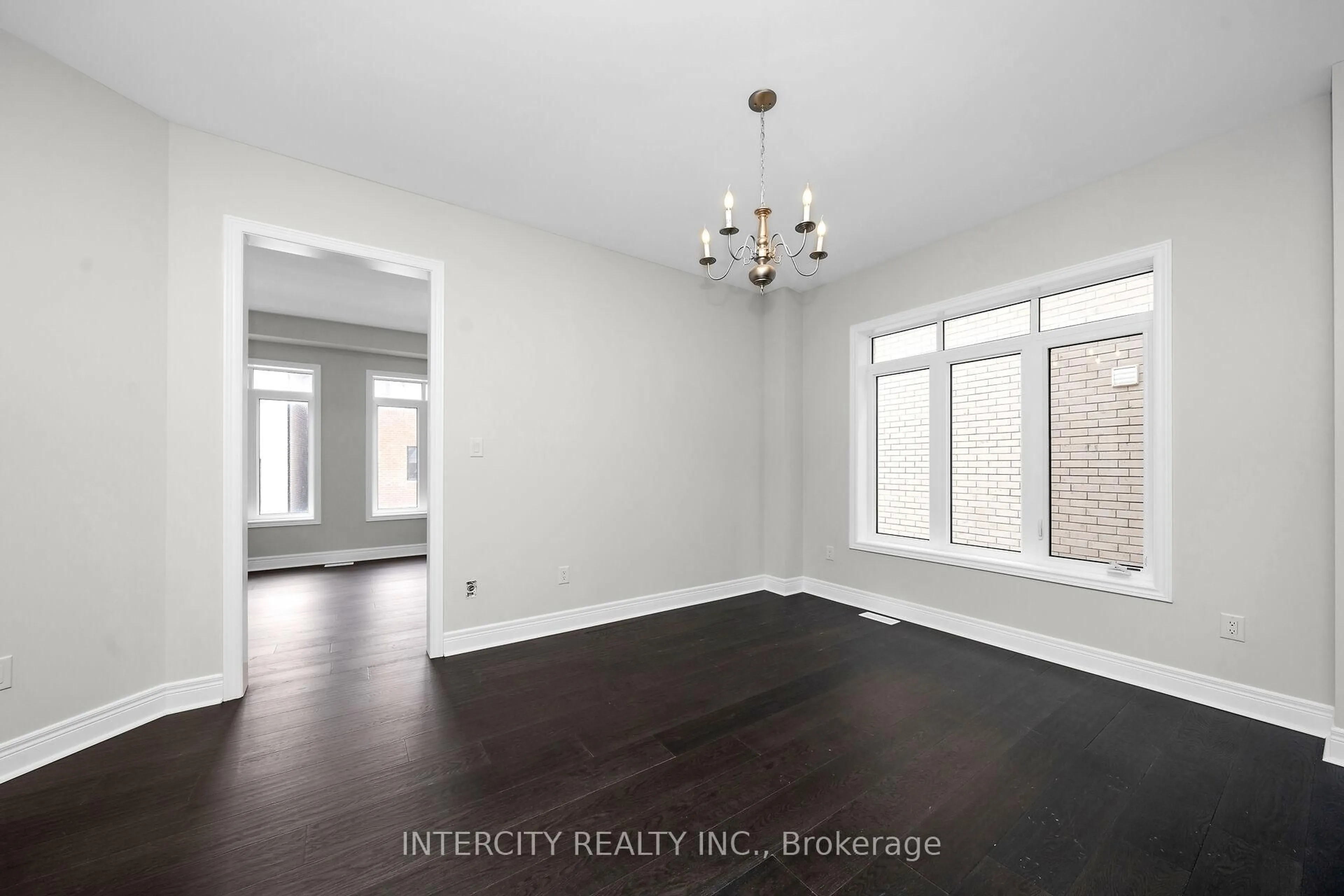 A pic of a room for 20 Kessler Dr, Brampton Ontario L6R 4G2