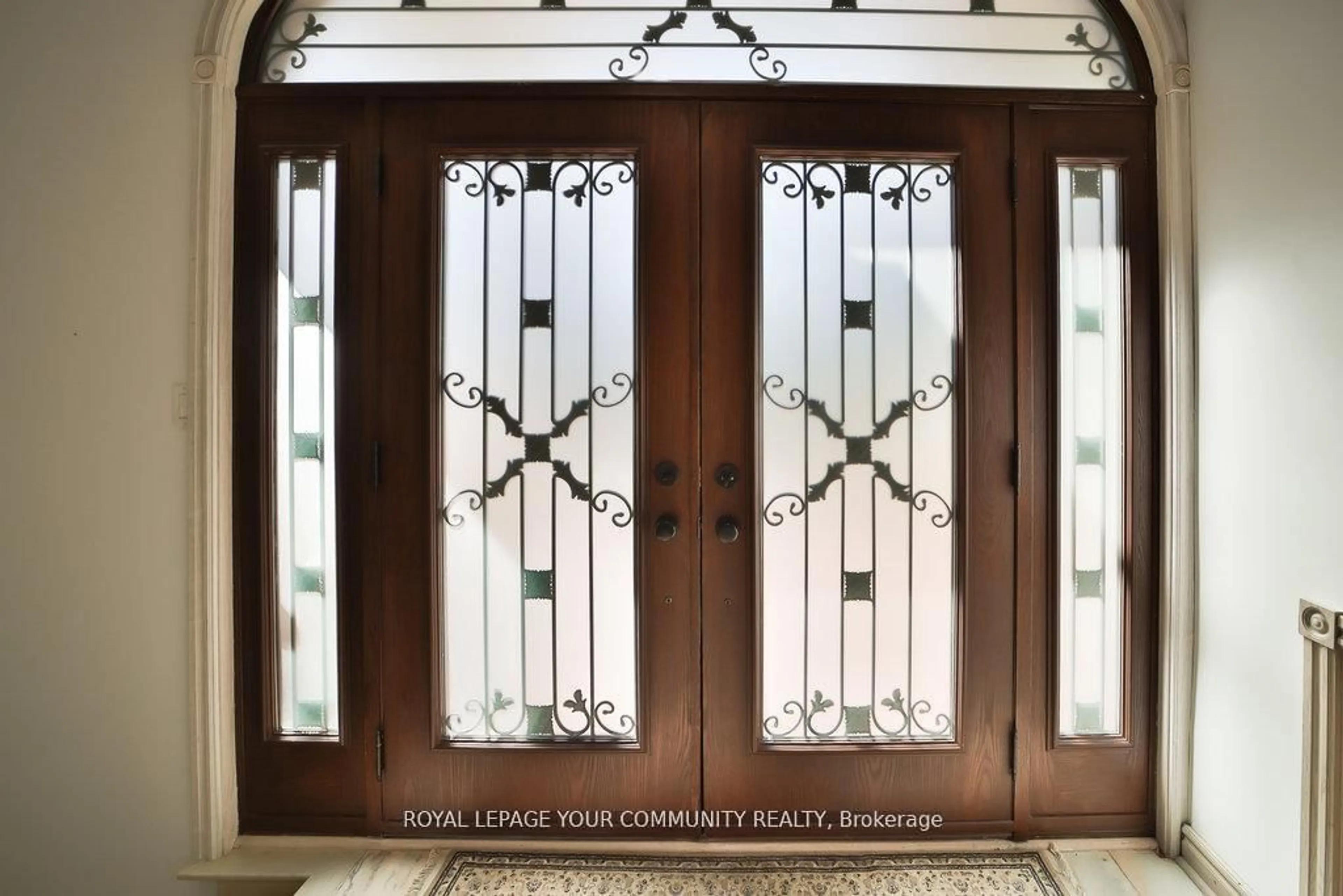 Indoor entryway for 8339 Finnerty Sdrd, Caledon Ontario L0N 1E0