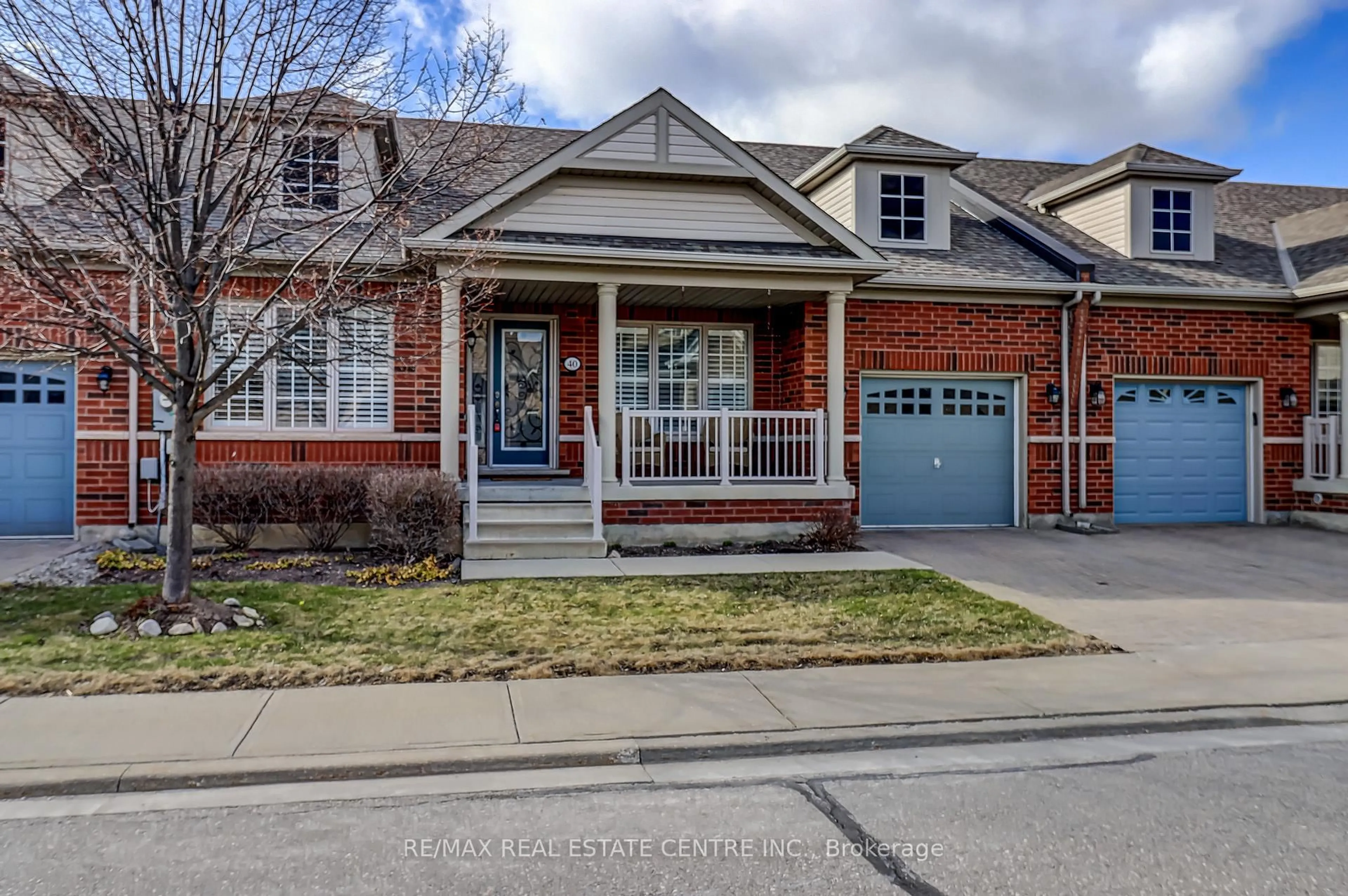 Home with brick exterior material, street for 40 Muzzo Dr, Brampton Ontario L6R 3W8