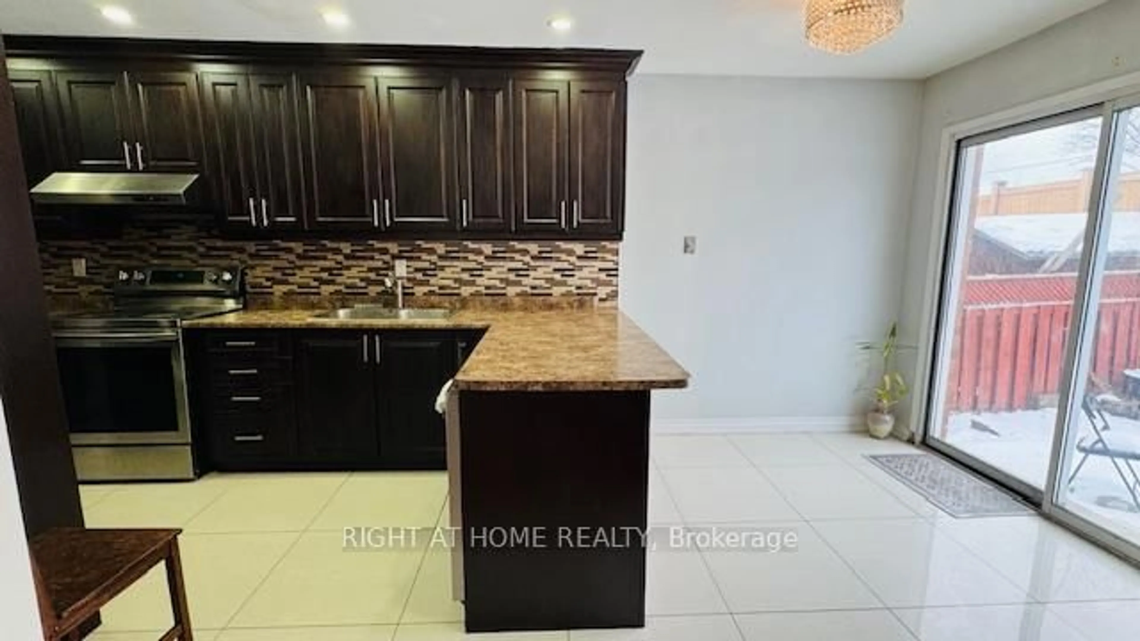 Open concept kitchen, ceramic/tile floor for 67 Sal Circ, Brampton Ontario L6R 1H6