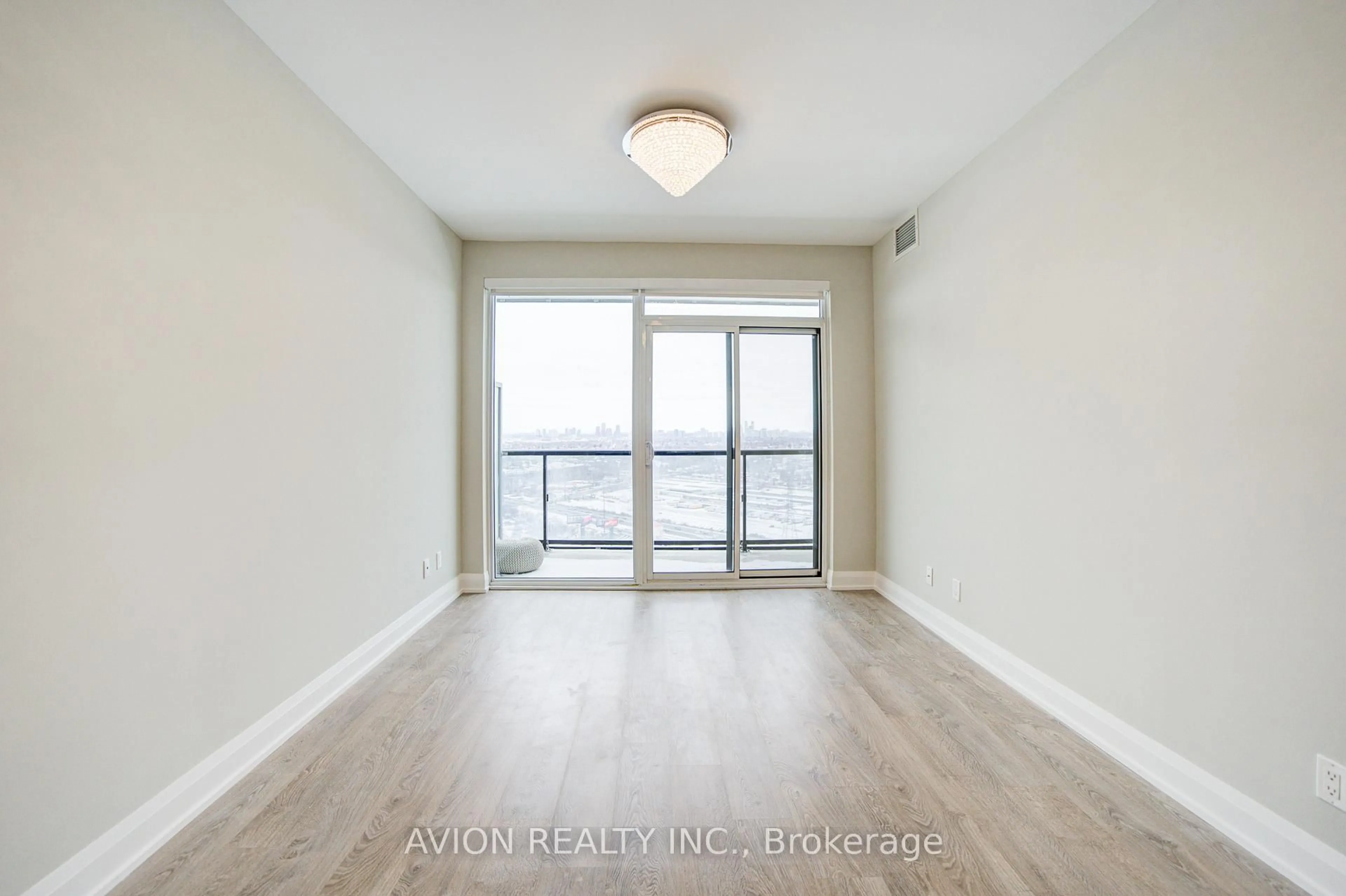 A pic of a room for 56 Annie Craig Dr #3007, Toronto Ontario M8V 0C8