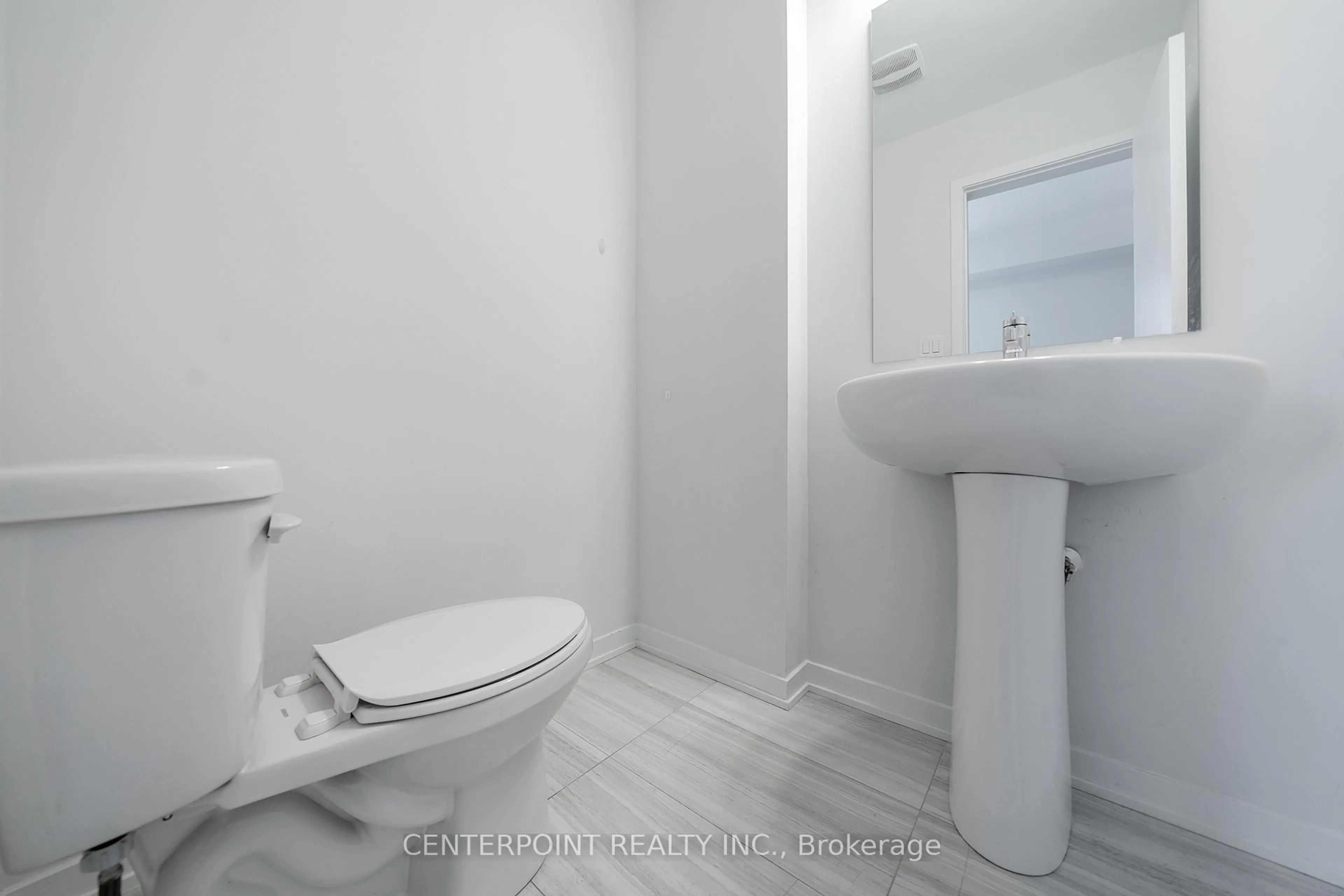 Standard bathroom, unknown for 15 William Jackson Way #44, Toronto Ontario M8V 0J5