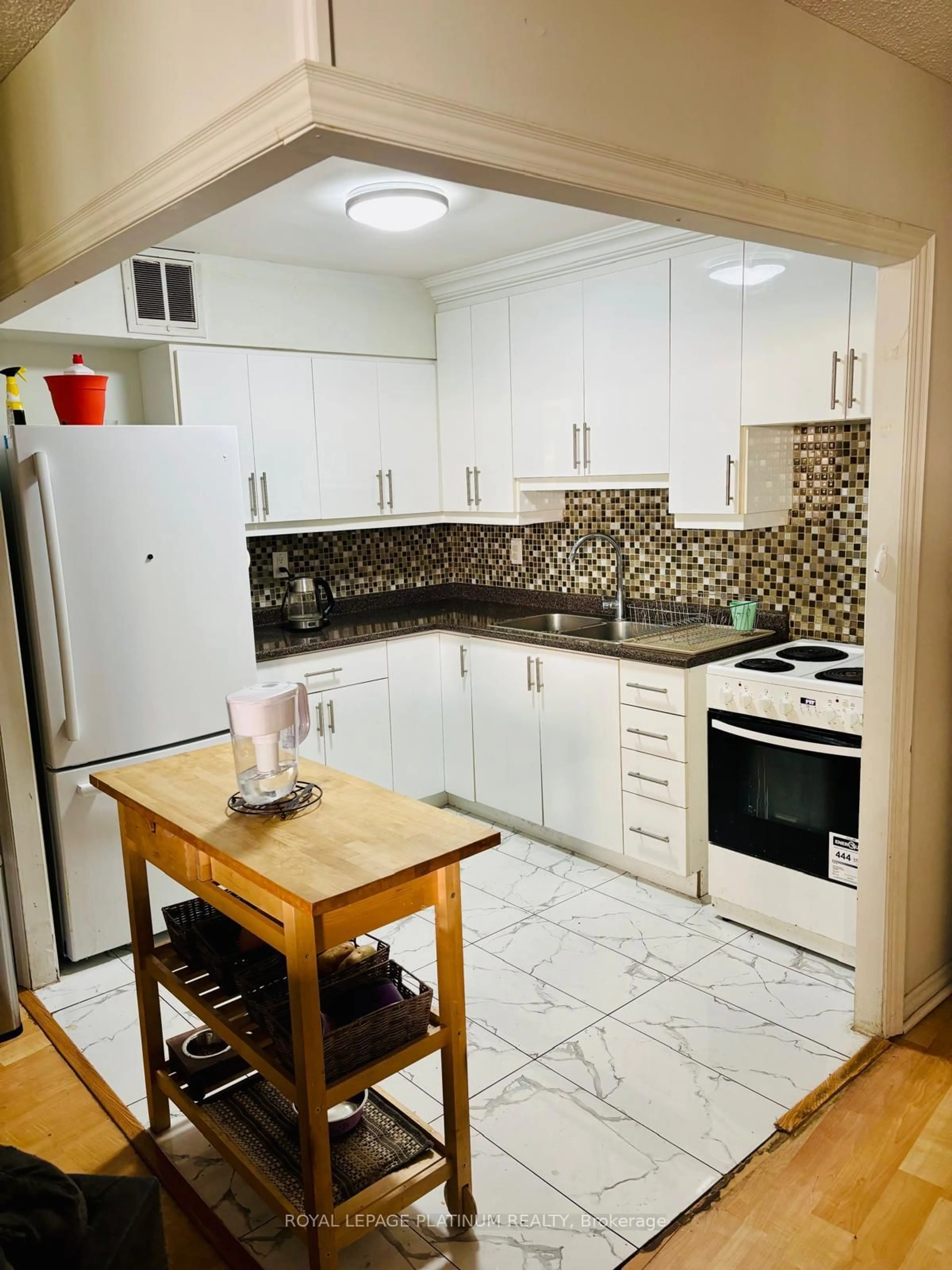 Standard kitchen, unknown for 330 Dixon Rd #408, Toronto Ontario M9R 1S9