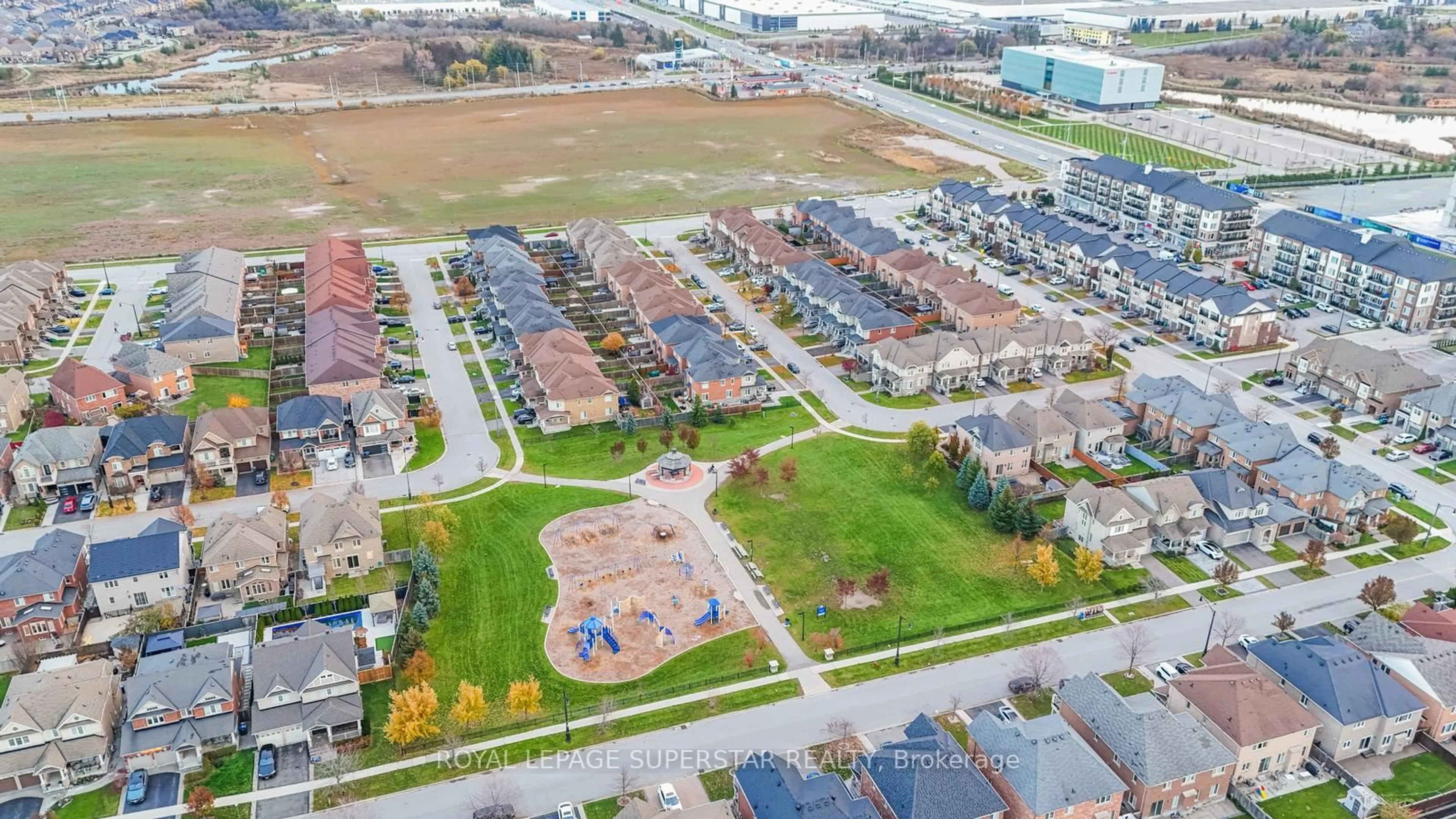 A pic from outside/outdoor area/front of a property/back of a property/a pic from drone, street for 22 Merrickville Way, Brampton Ontario L6Y 0V5