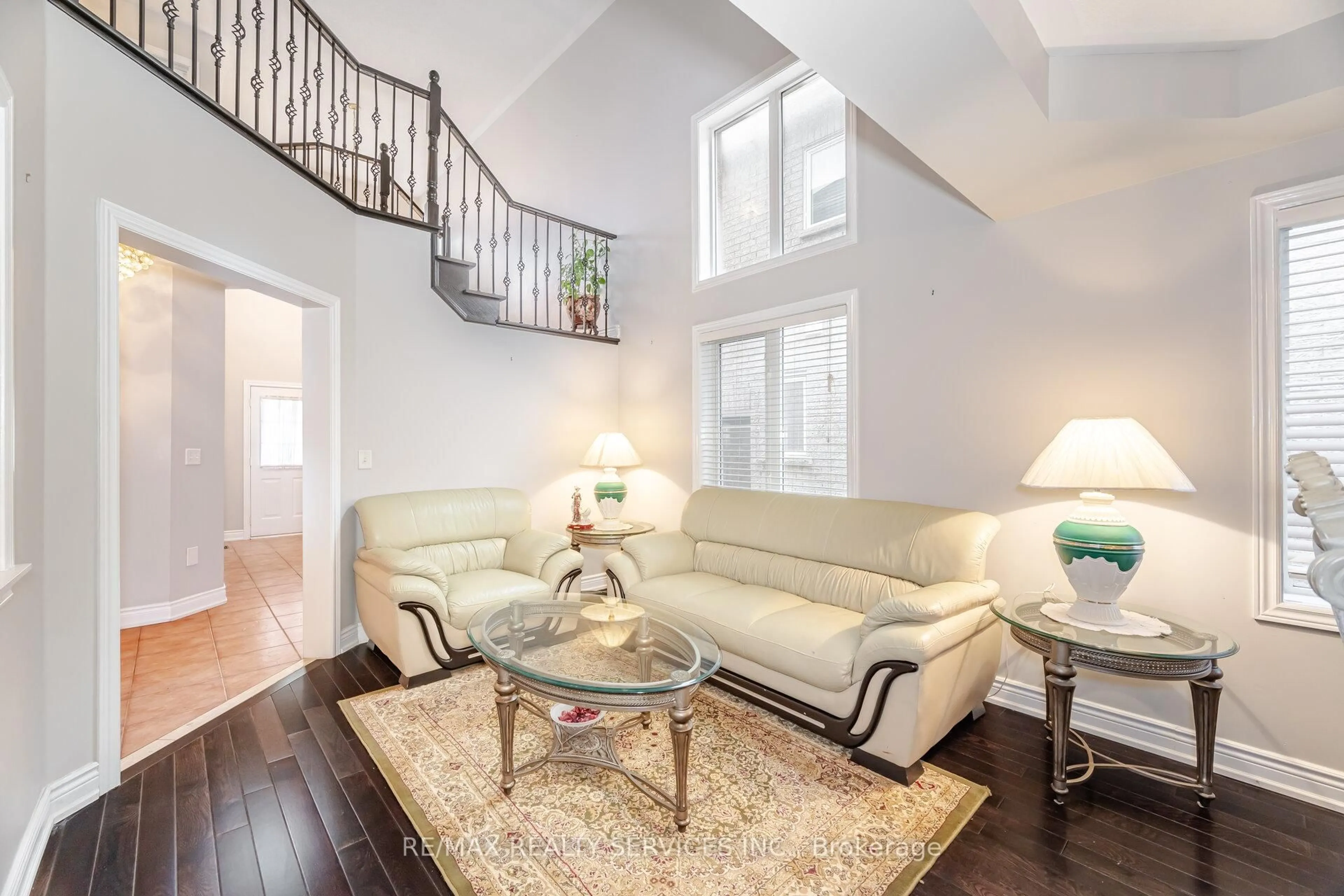 Living room with furniture, unknown for 39 Rattlesnake Rd, Brampton Ontario L6R 3B9