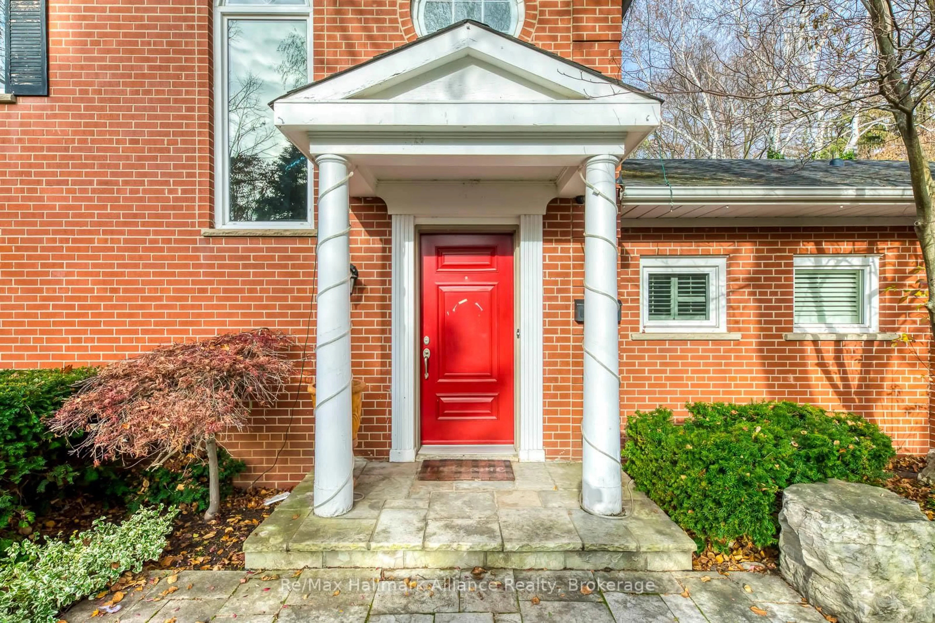 Unknown for 1188 CAREY Rd, Oakville Ontario L6J 2E4