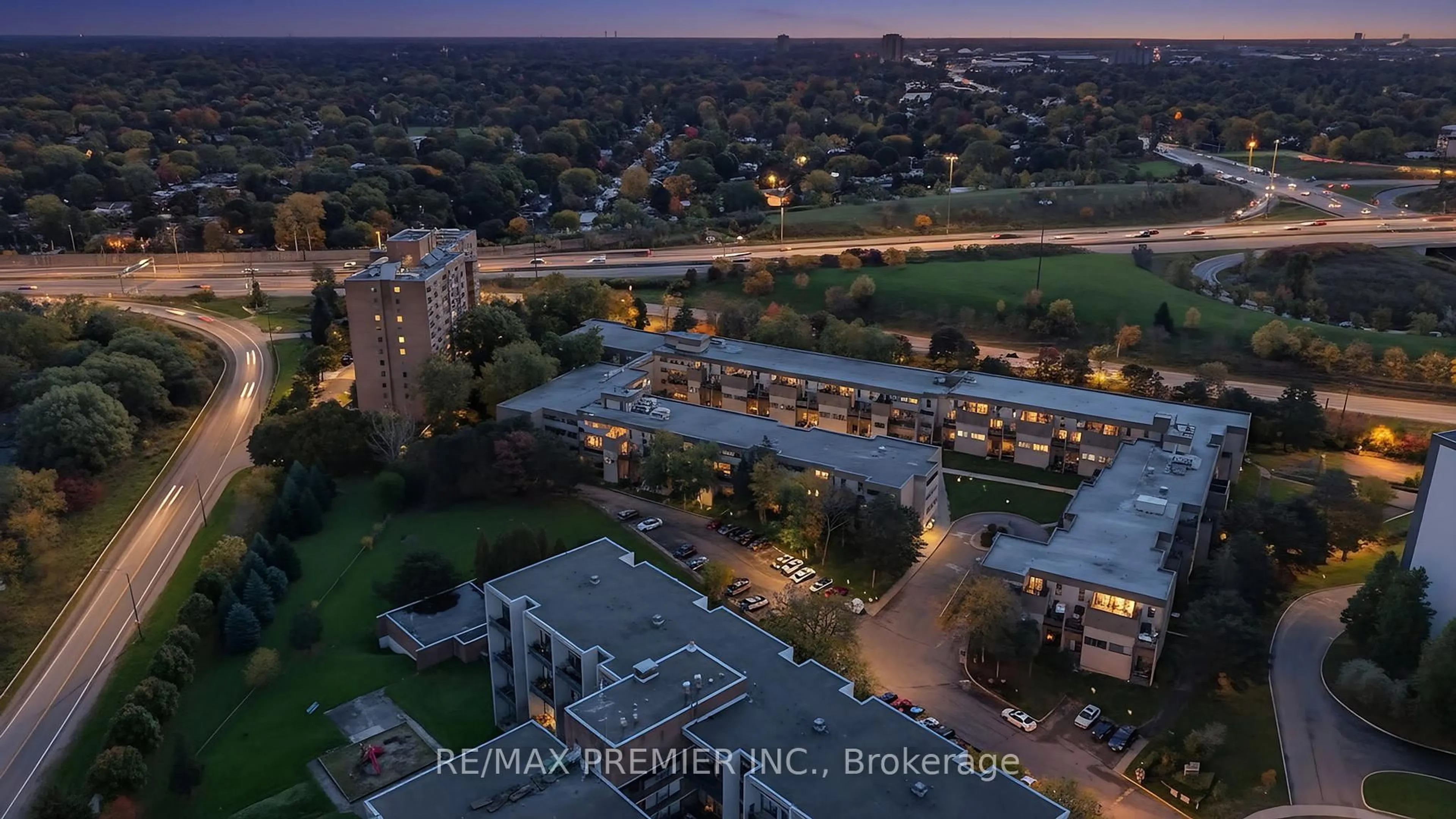A pic from outside/outdoor area/front of a property/back of a property/a pic from drone, city buildings view from balcony for 2095 Roche Crt #209, Mississauga Ontario L5K 2C8