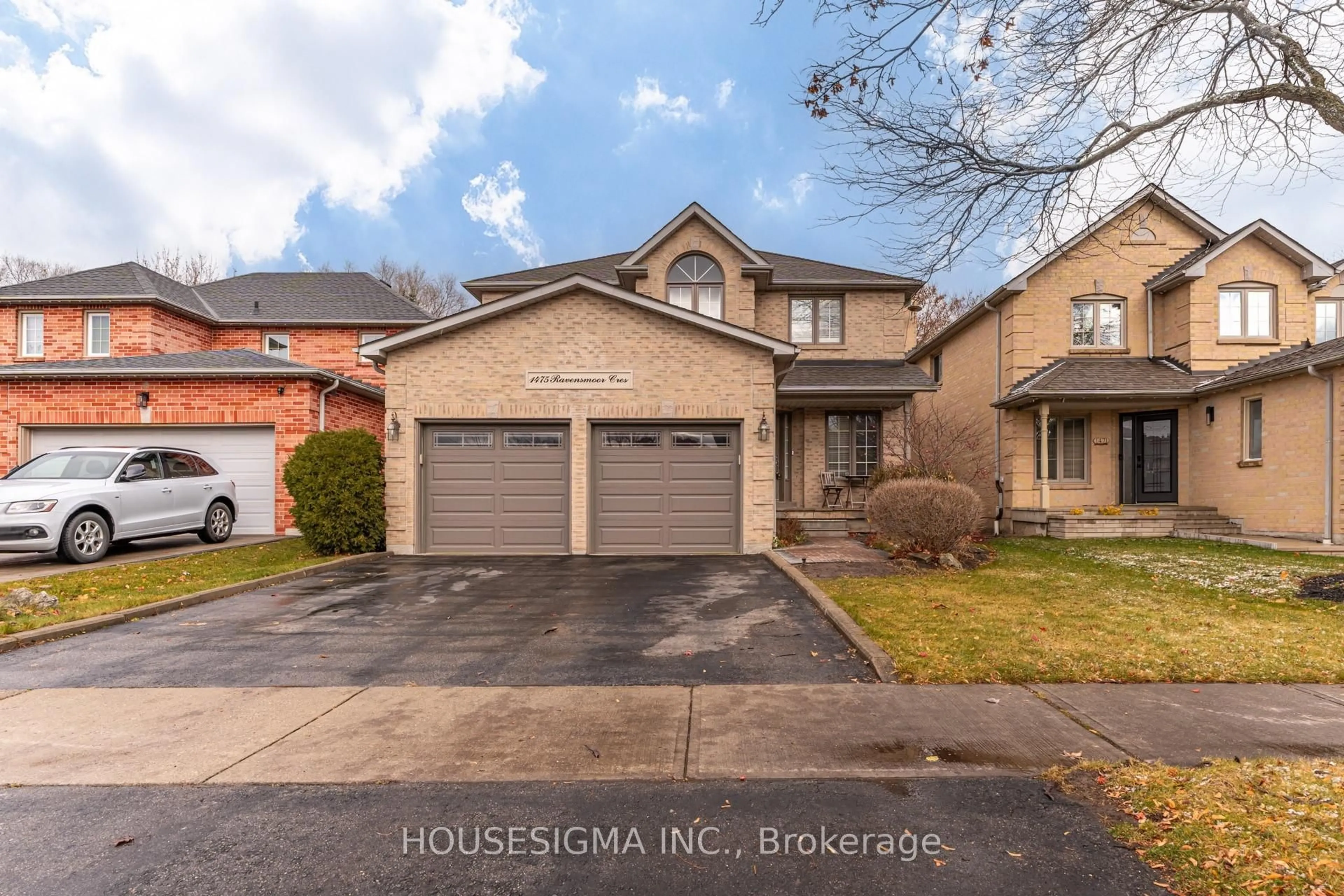 Home with brick exterior material, street for 1475 Ravensmoor Cres, Mississauga Ontario L5M 3L4