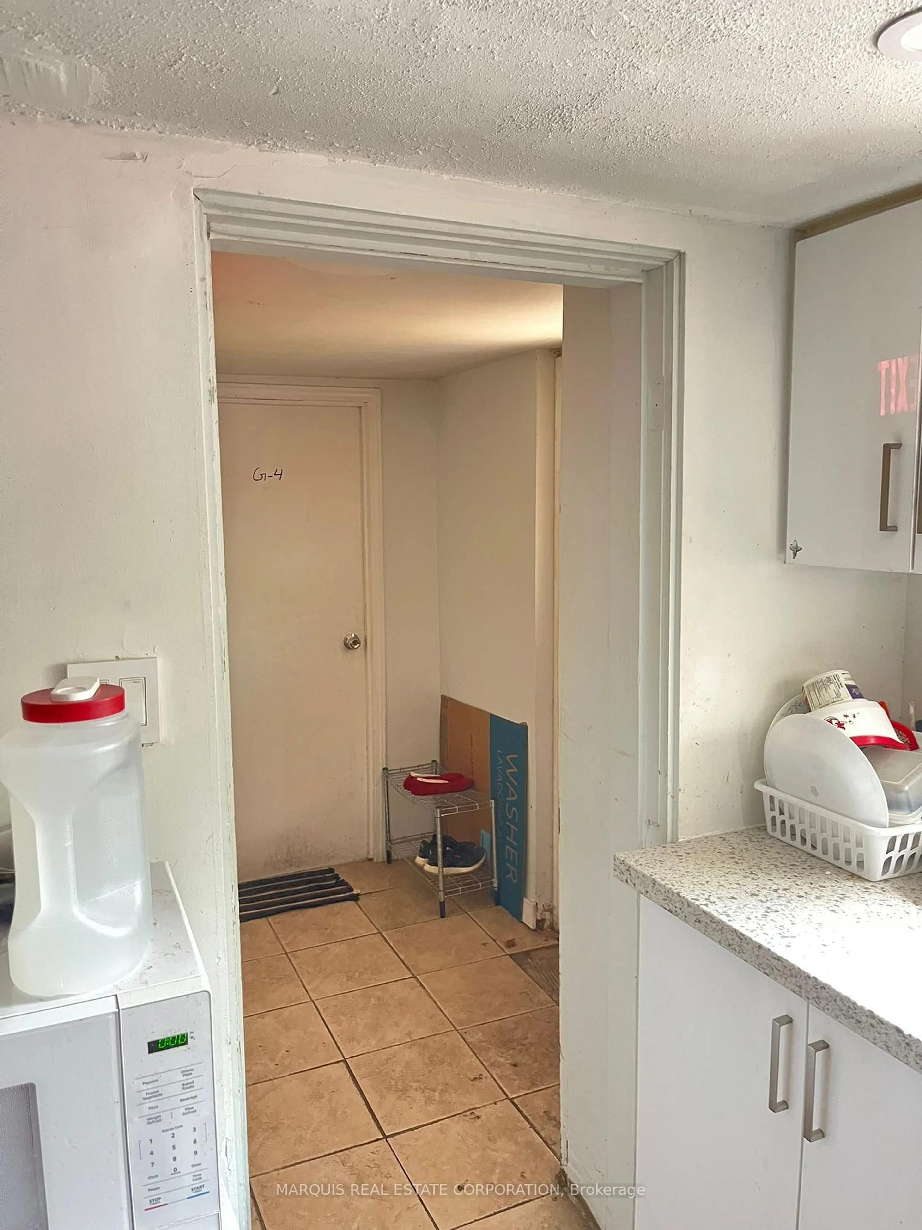 Unknown for 14 Cardell Ave, Toronto Ontario M9N 1S5