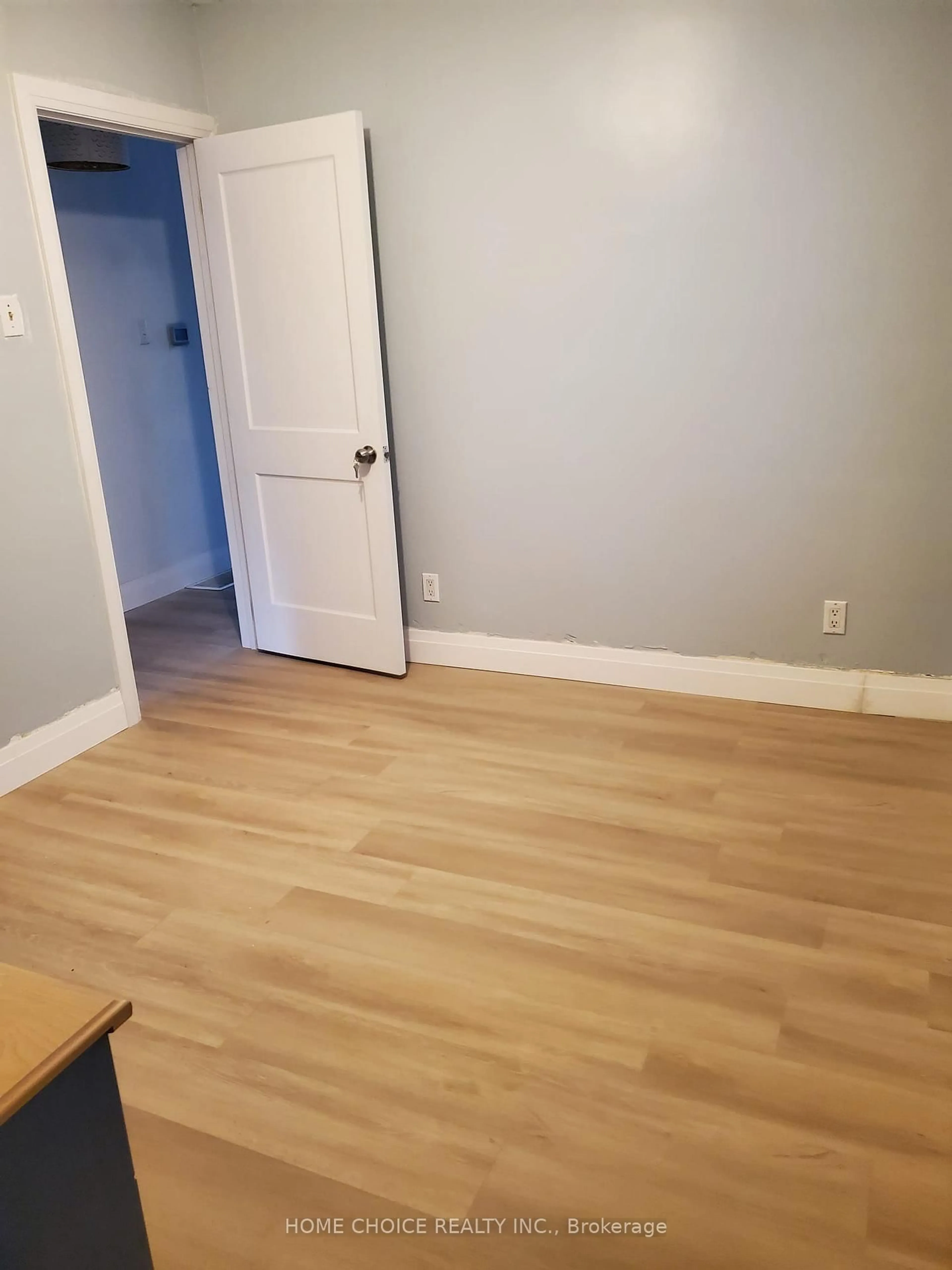 A pic of a room for 27 Lambton Ave, Toronto Ontario M6N 2S2