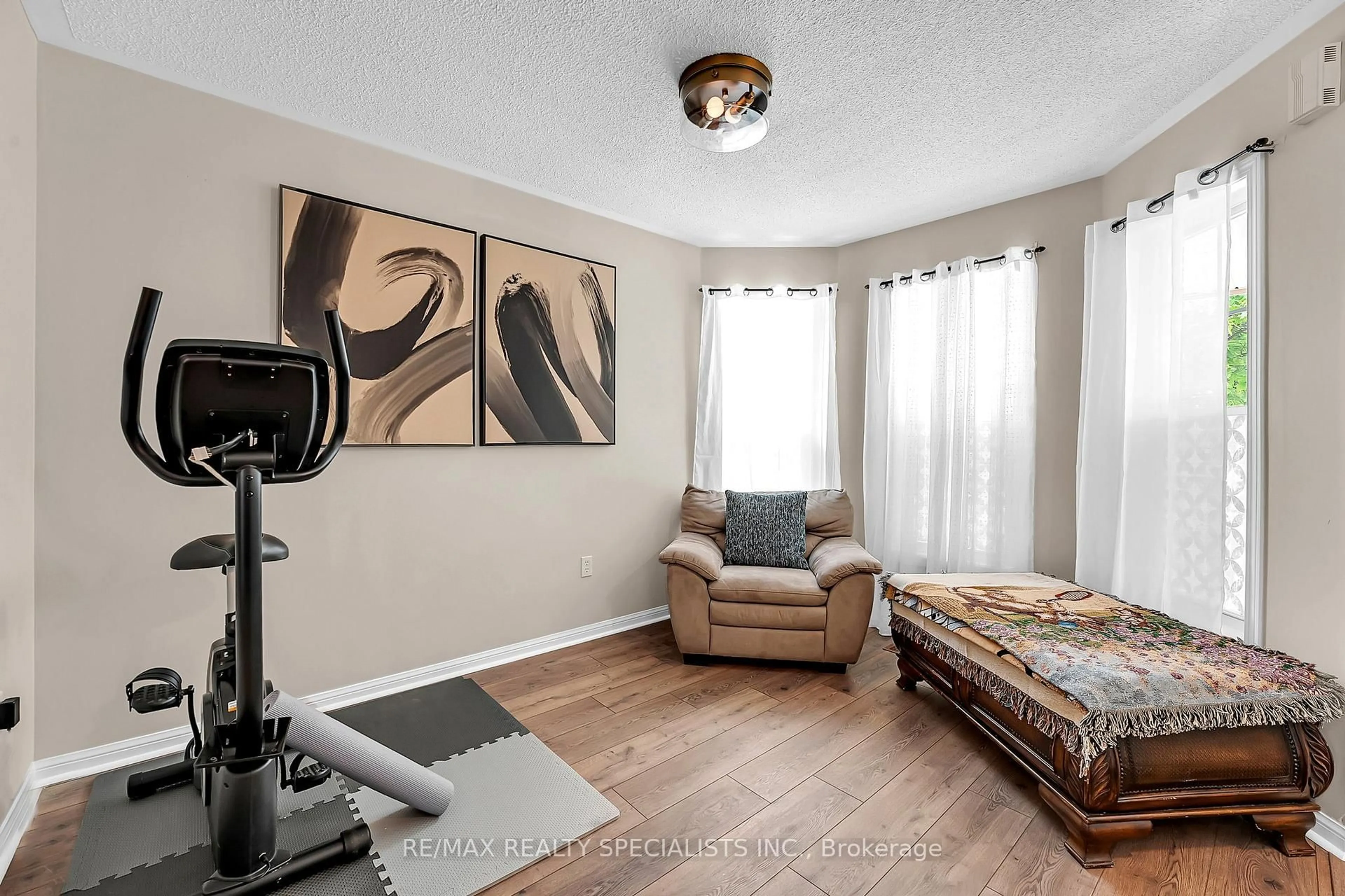 Living room with furniture, unknown for 37 JESSOP Dr, Brampton Ontario L7A 3M8