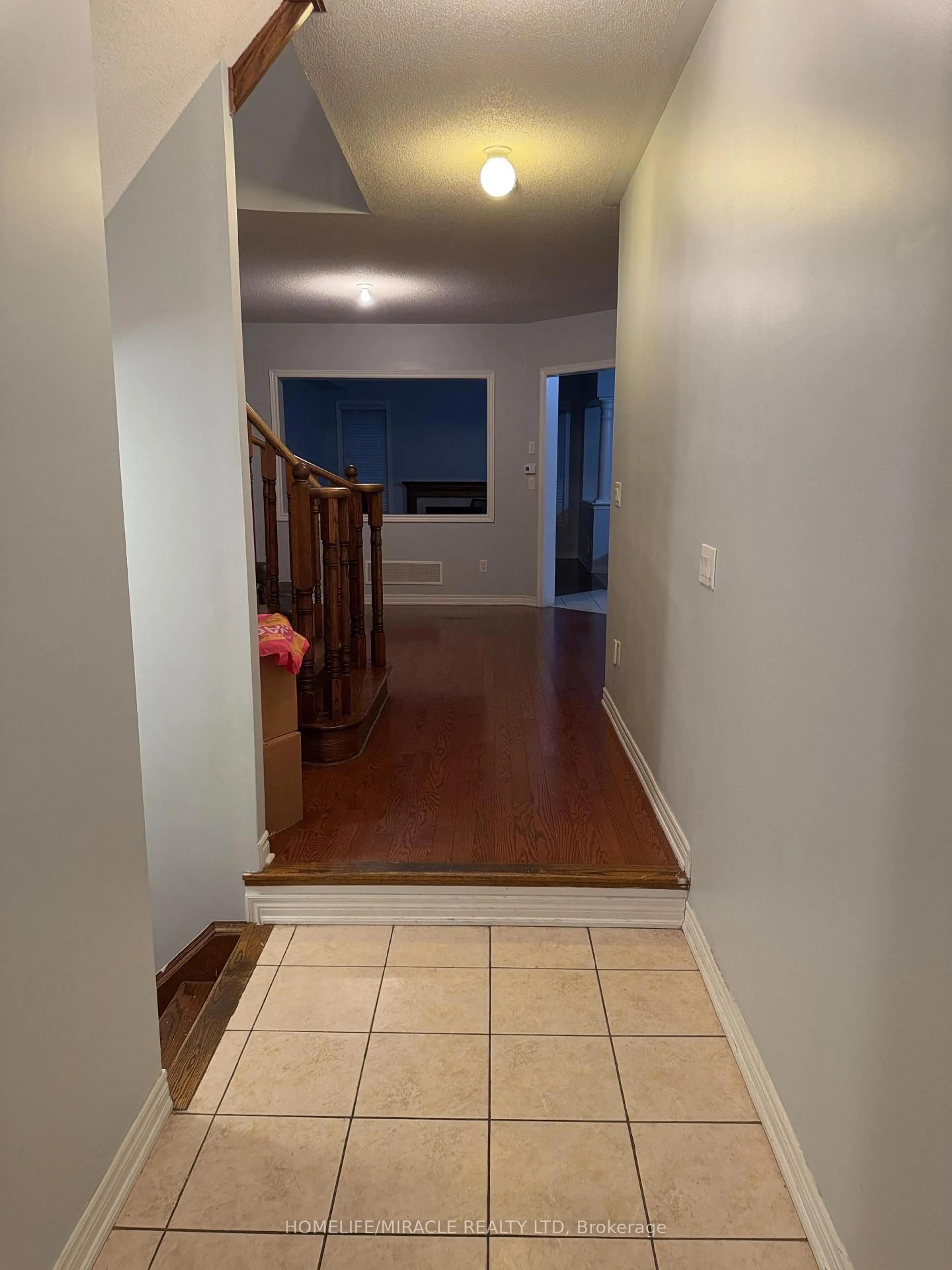 Unknown for 2251 Kwinter Rd, Oakville Ontario L6M 0H2