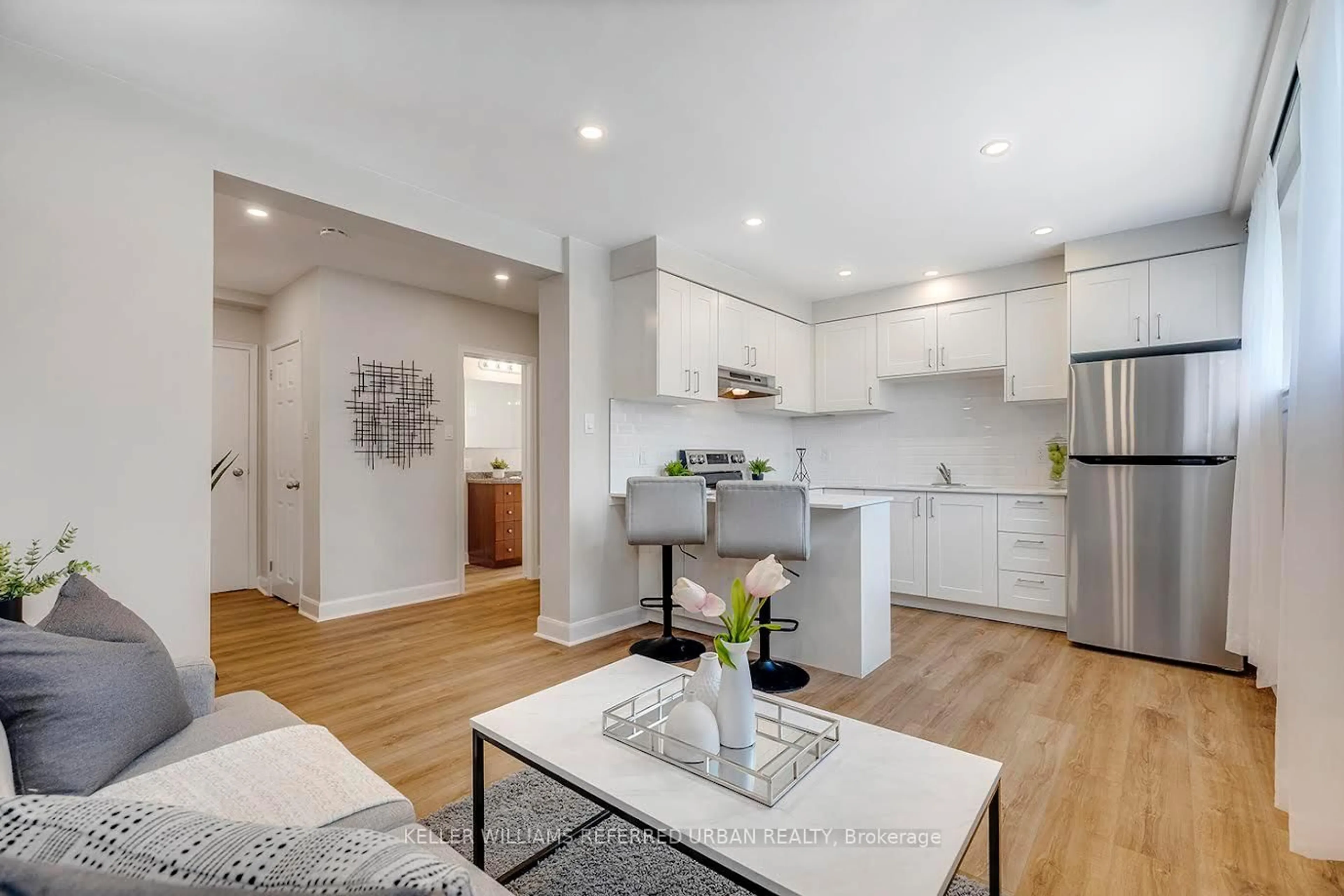 Open concept kitchen, unknown for 90 Portland St, Toronto Ontario M8Y 1A7