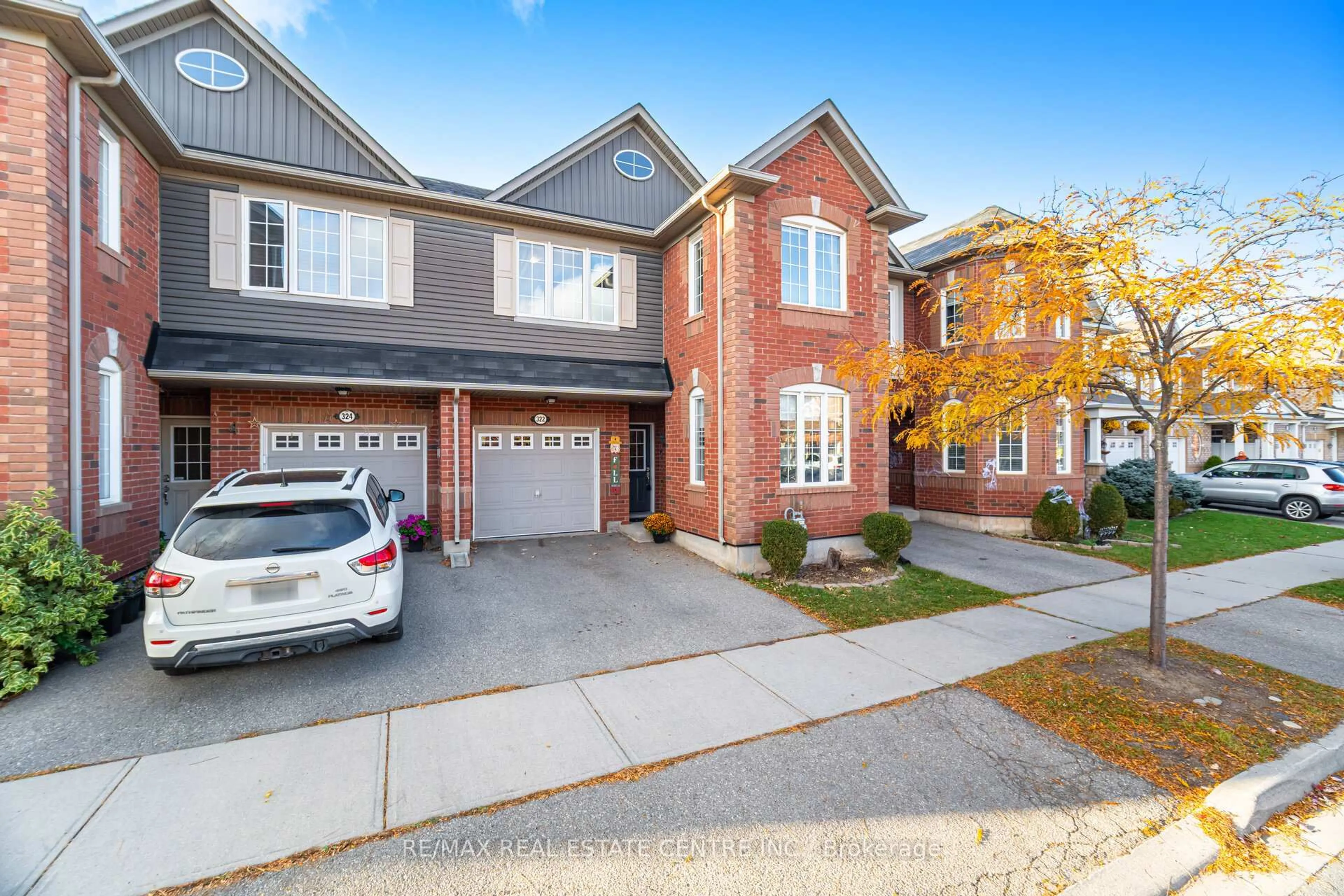 Home with brick exterior material, street for 322 Chuchmach Clse, Milton Ontario L9T 8B5