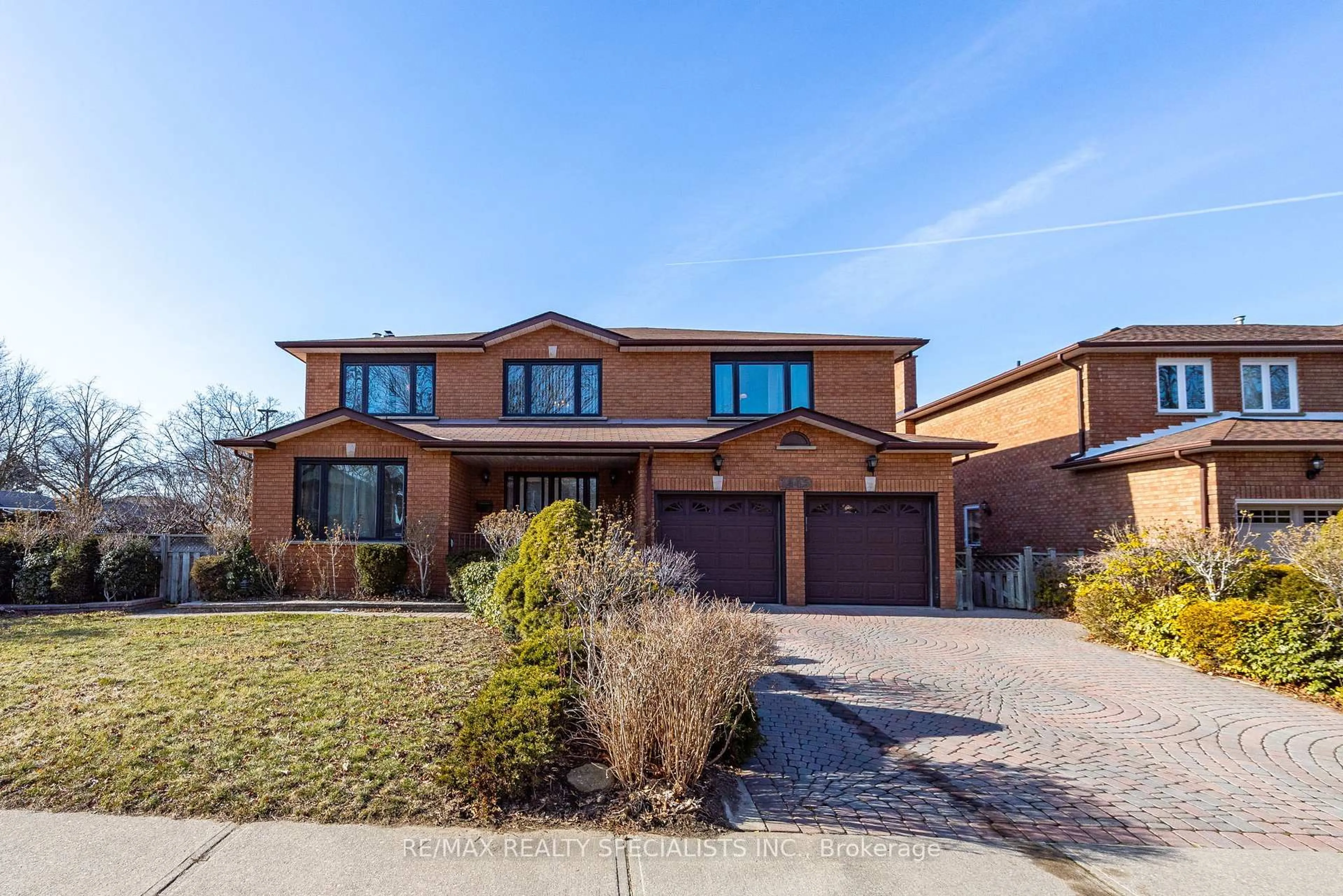 Home with brick exterior material, street for 1445 Brentano Blvd, Mississauga Ontario L4X 1A2