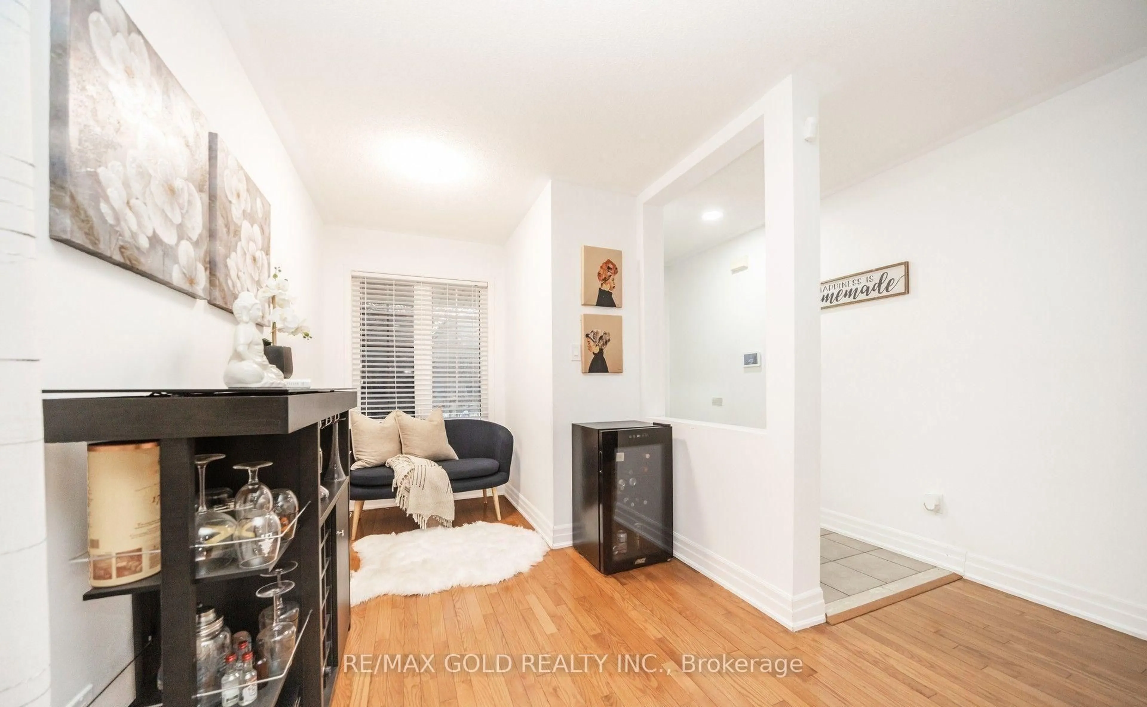 Unknown for 36 Roxton Cres, Brampton Ontario L7A 2A9