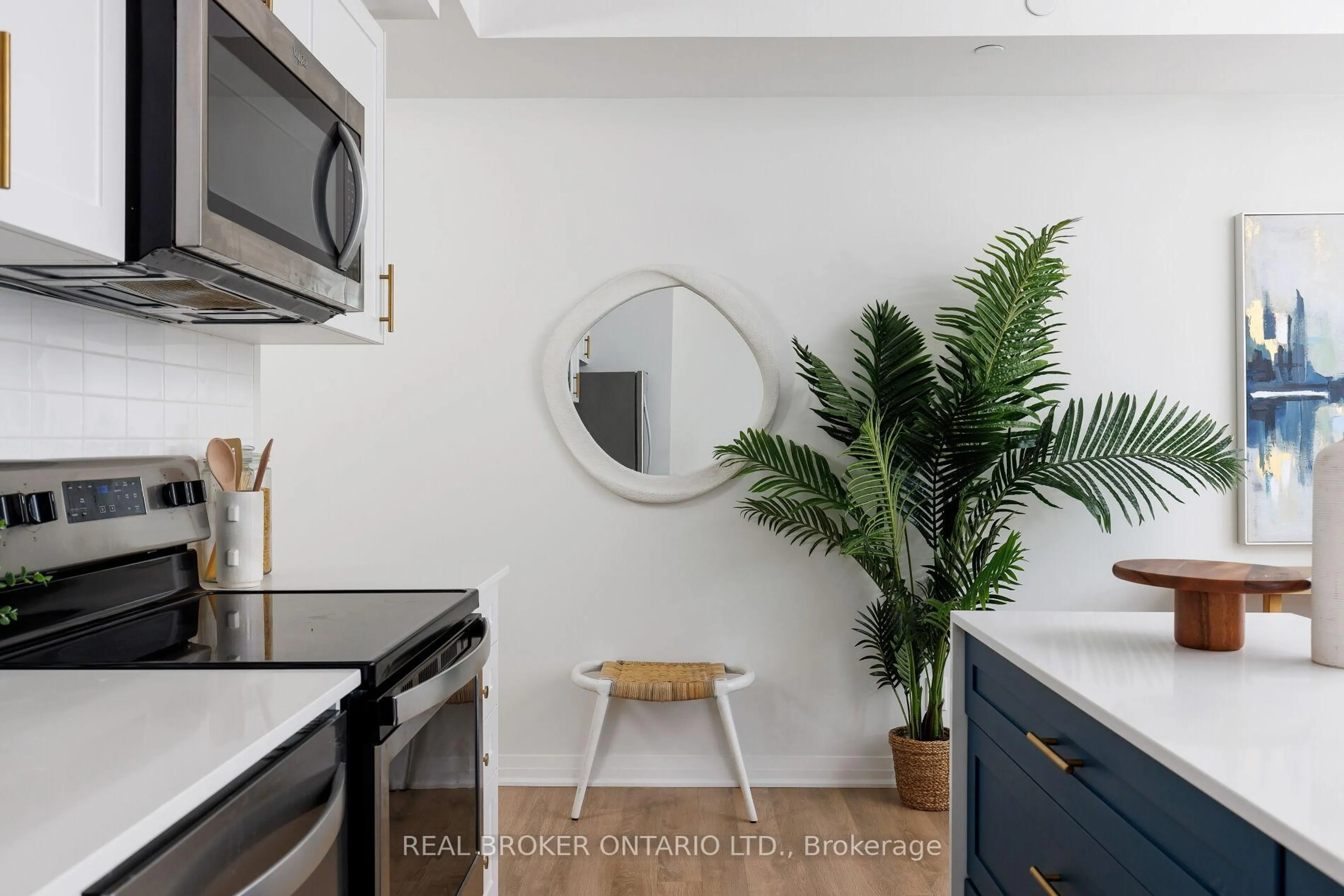 Unknown for 1238 Cawthra Rd #20, Mississauga Ontario L5G 0B6