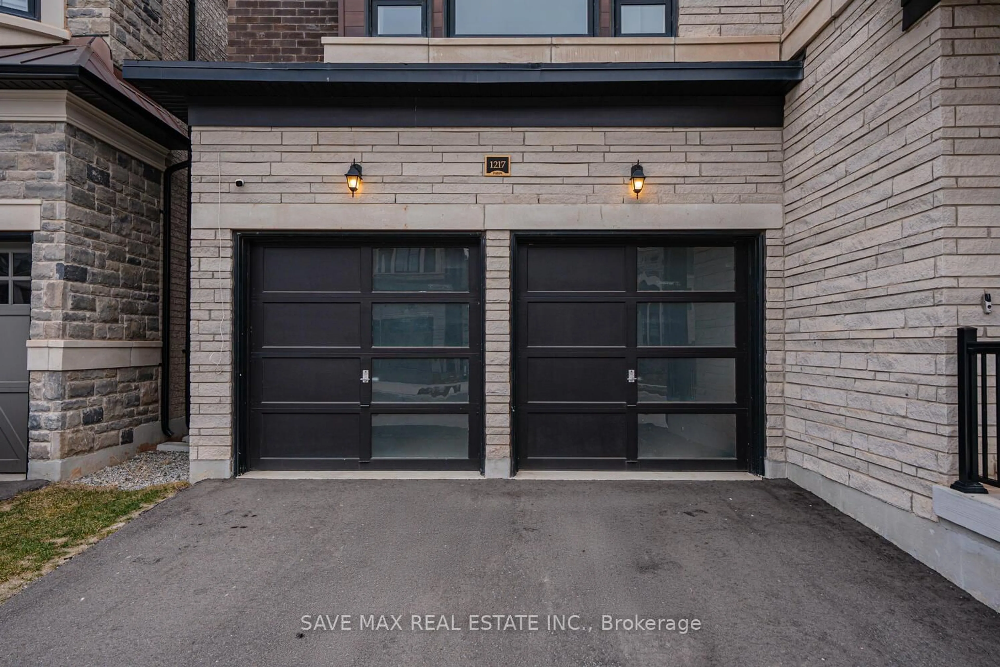 Home with brick exterior material, street for 1217 Ironbridge Rd, Oakville Ontario L6M 5M5