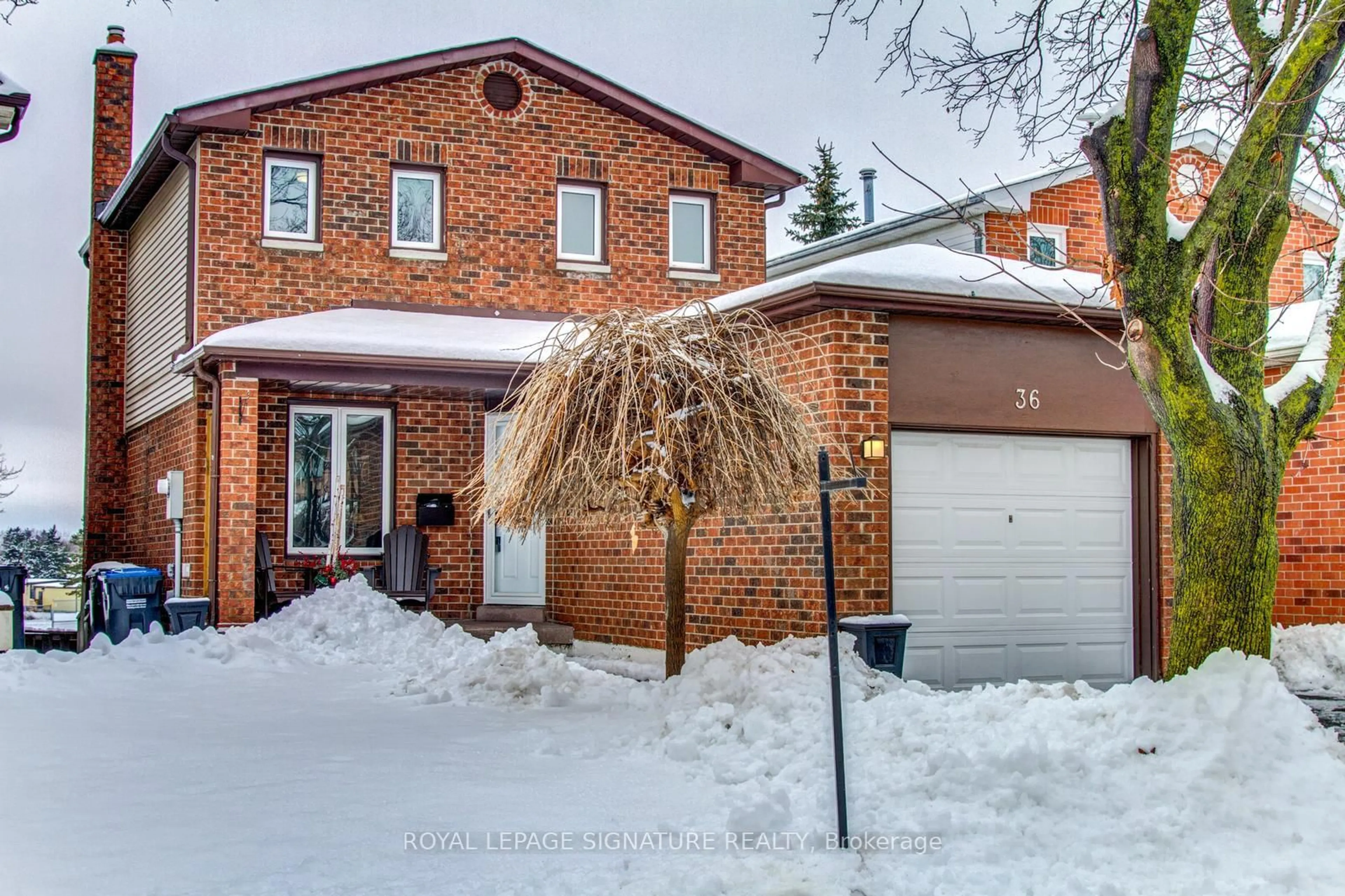 Home with brick exterior material, street for 36 Rawling Cres, Brampton Ontario L6Z 1N8