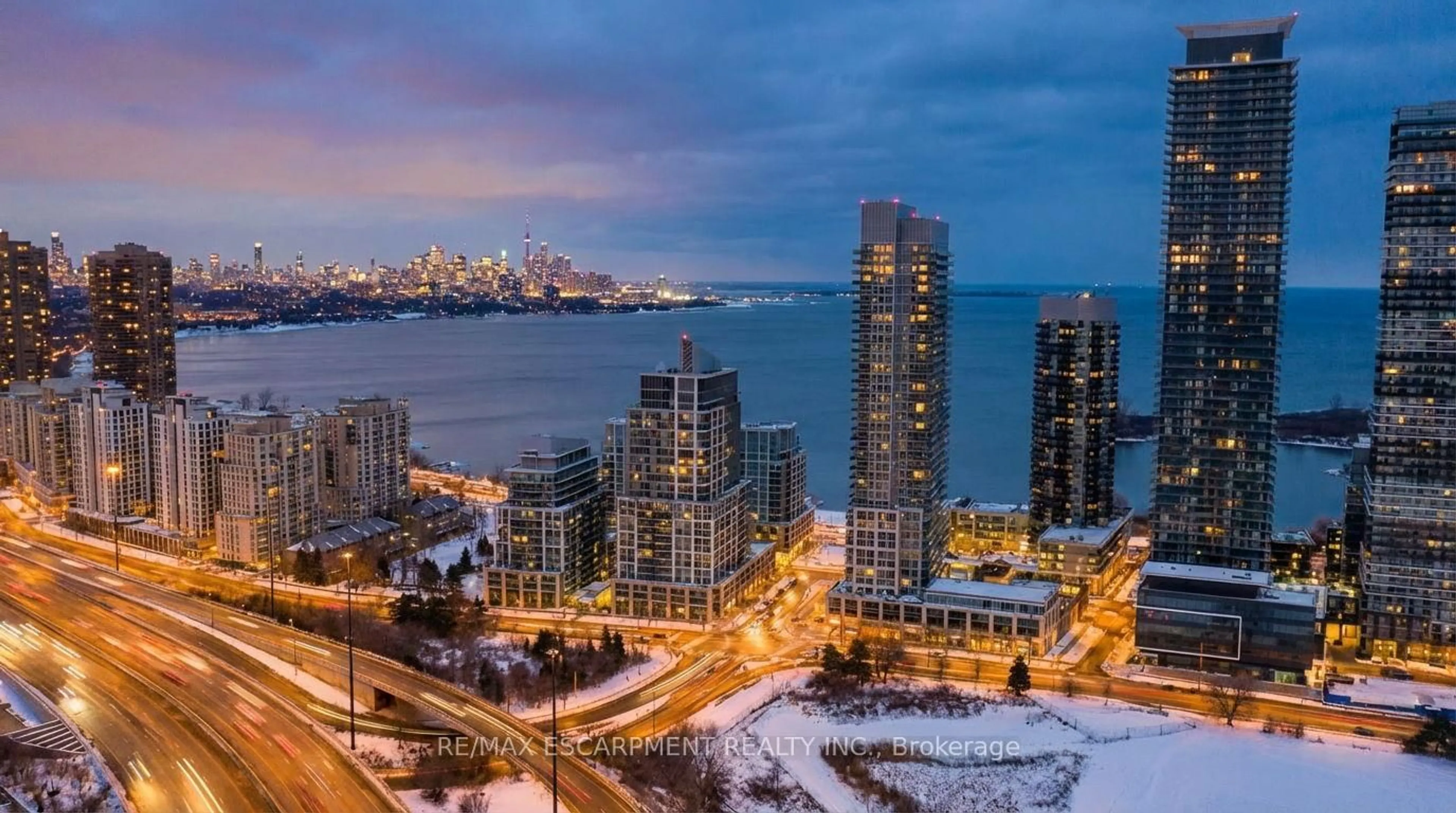 Blurry image for 58 Marine Parade Dr #707, Toronto Ontario M8V 4G1