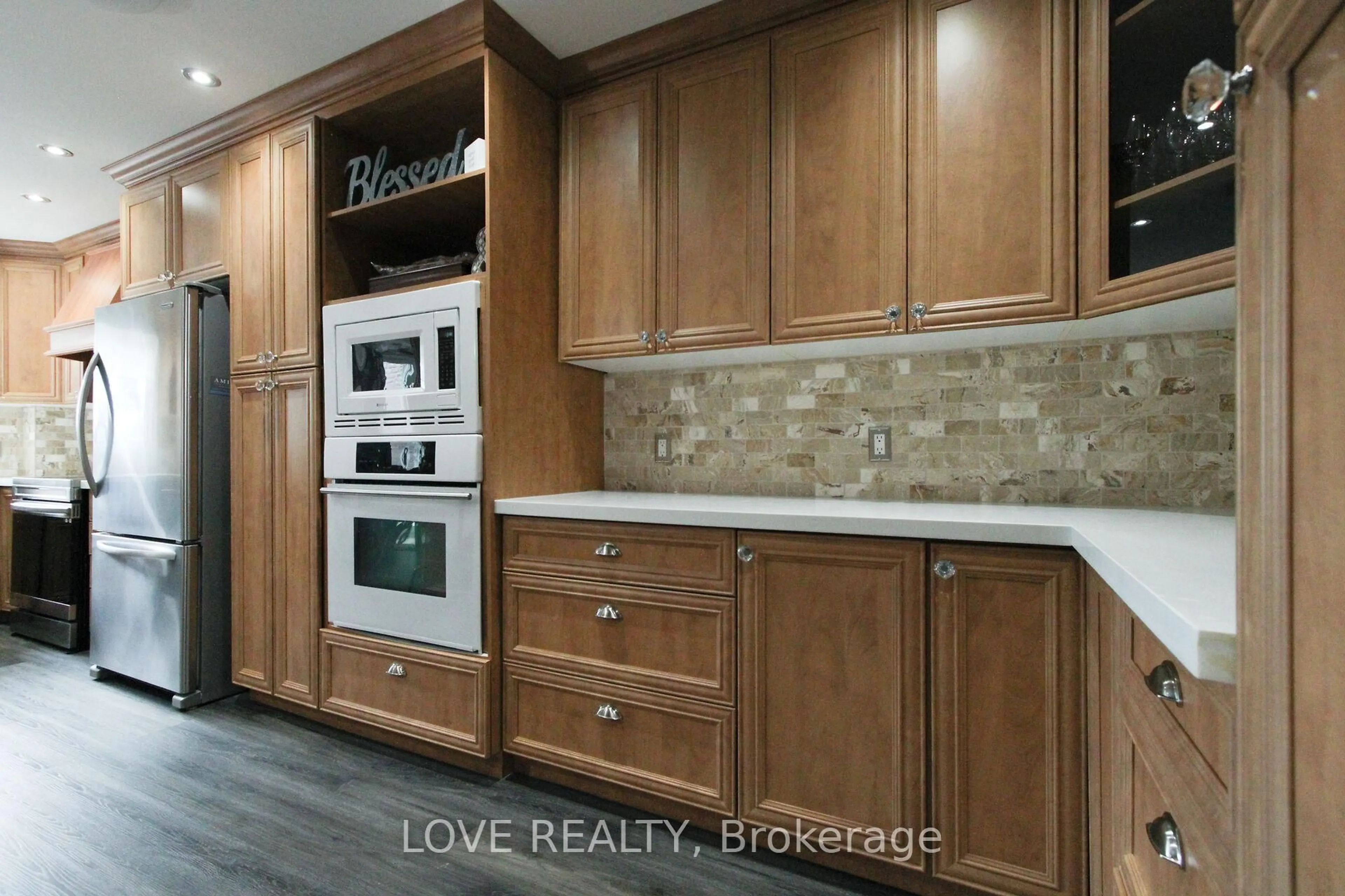 Contemporary kitchen, ceramic/tile floor for 2440 Bromsgrove Rd #90, Mississauga Ontario L5J 4J7