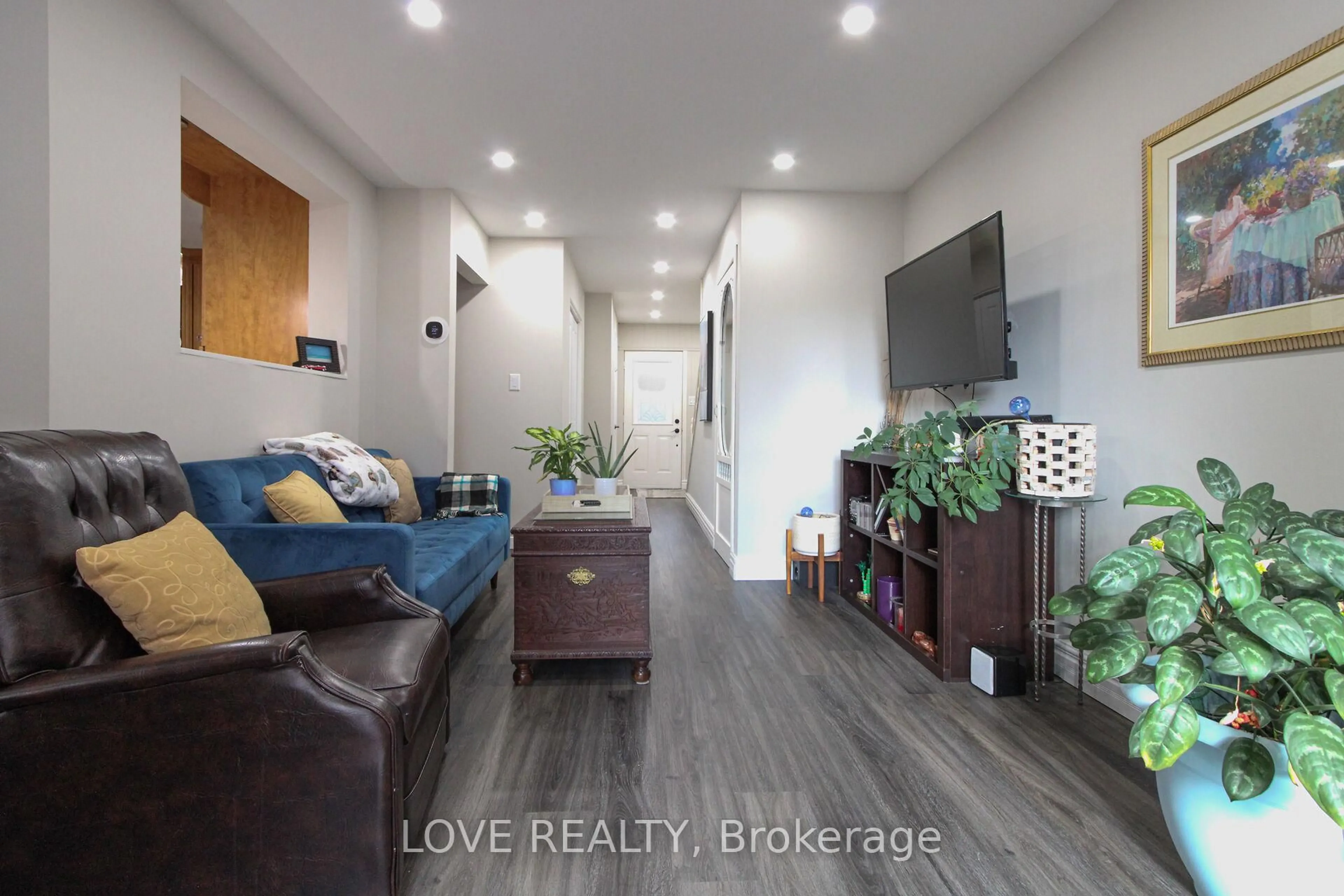 Unknown for 2440 Bromsgrove Rd #90, Mississauga Ontario L5J 4J7