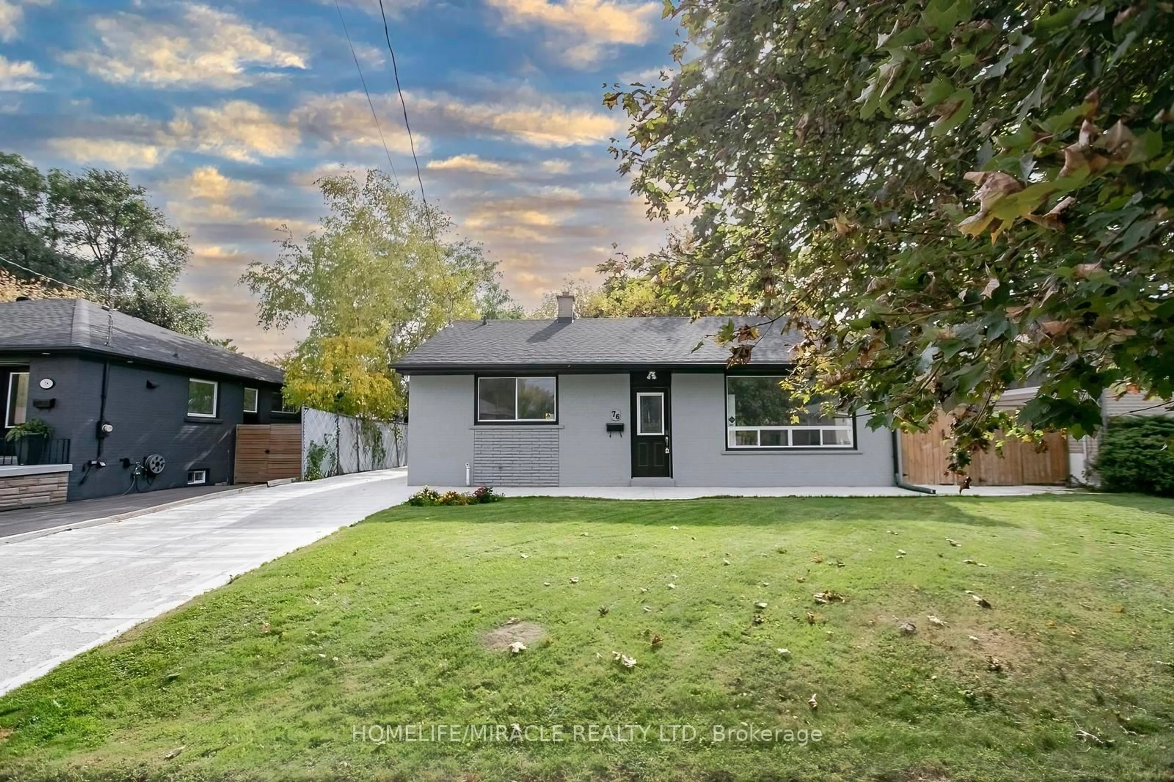 Unknown for 76 Raylawn Cres, Halton Hills Ontario L7G 4N1