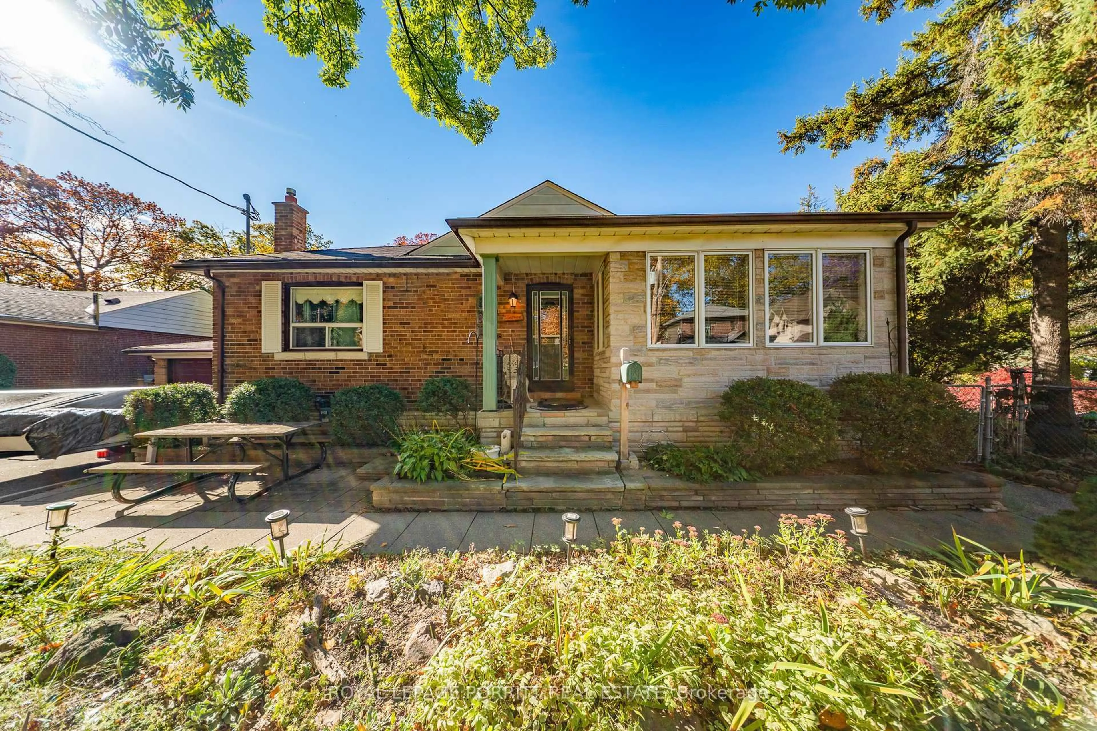 Home with brick exterior material, street for 1 Aintree Crt, Toronto Ontario M8W 2E1