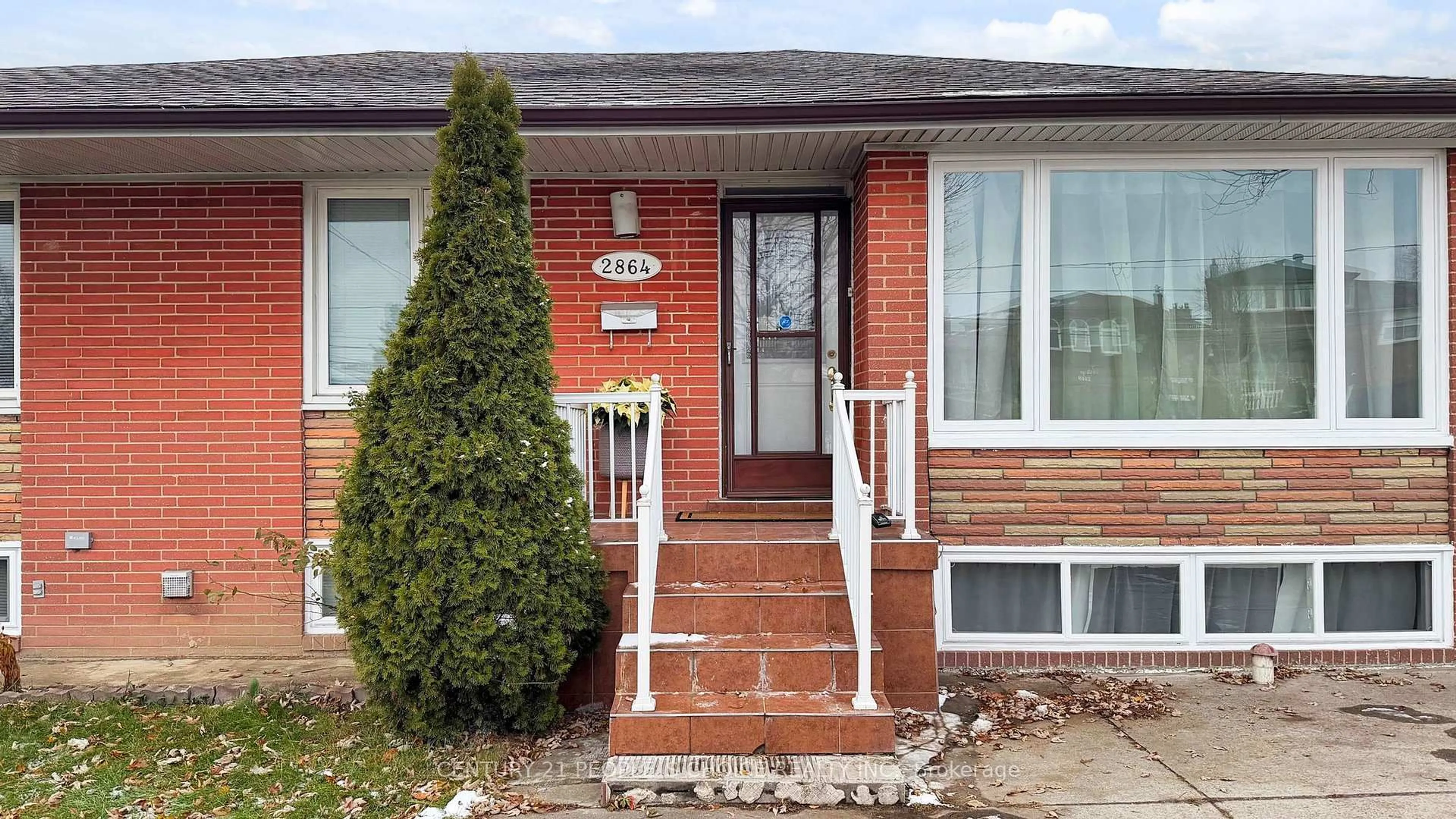 Home with brick exterior material, street for 2864 Weston Rd, Toronto Ontario M9M 2S3