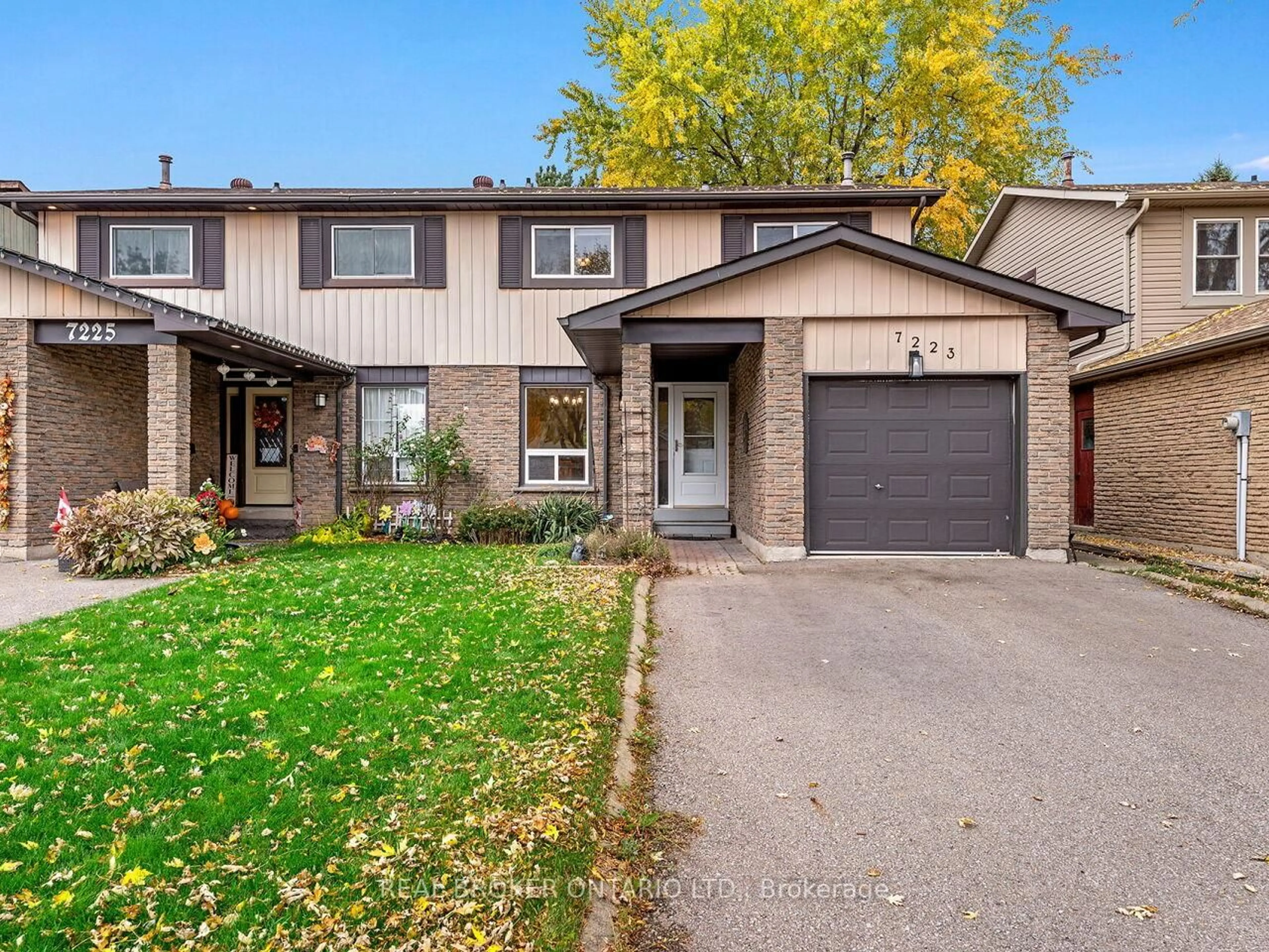 Home with brick exterior material, street for 7223 Bendigo Circ, Mississauga Ontario L5N 1Z4